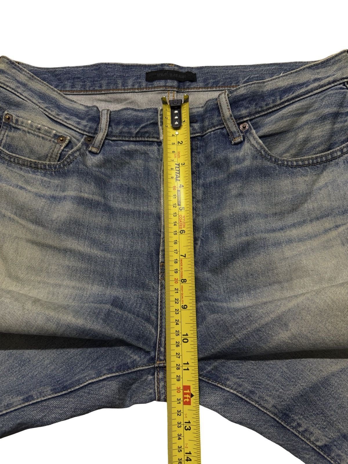 Uniqlo Vintage UNIQLO Japan Market Light Wash Distressed Denim W34 Size US 34 / EU 50 - 13 Thumbnail