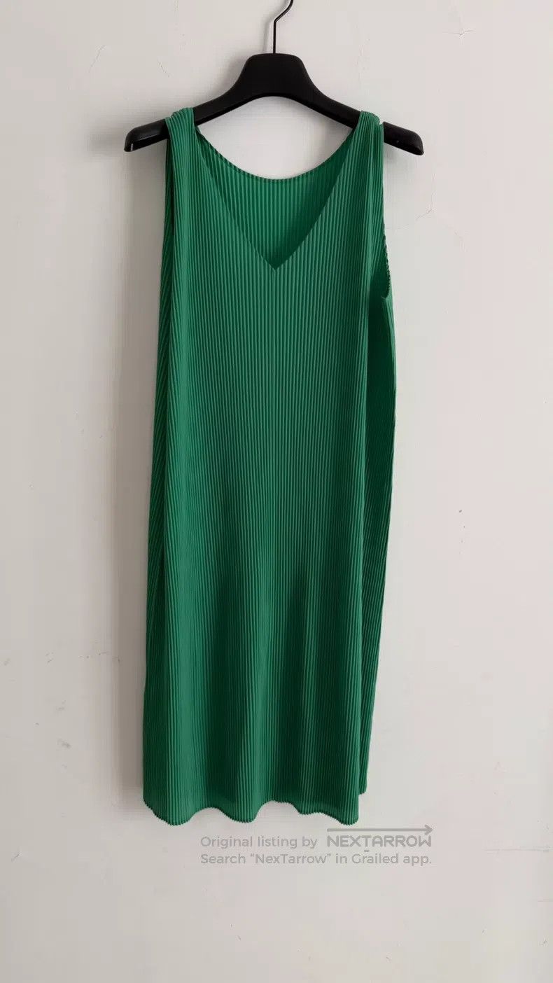 Issey Miyake Issey Miyake Green Dress Size M / US 6-8 / IT 42-44 - 1 Thumbnail