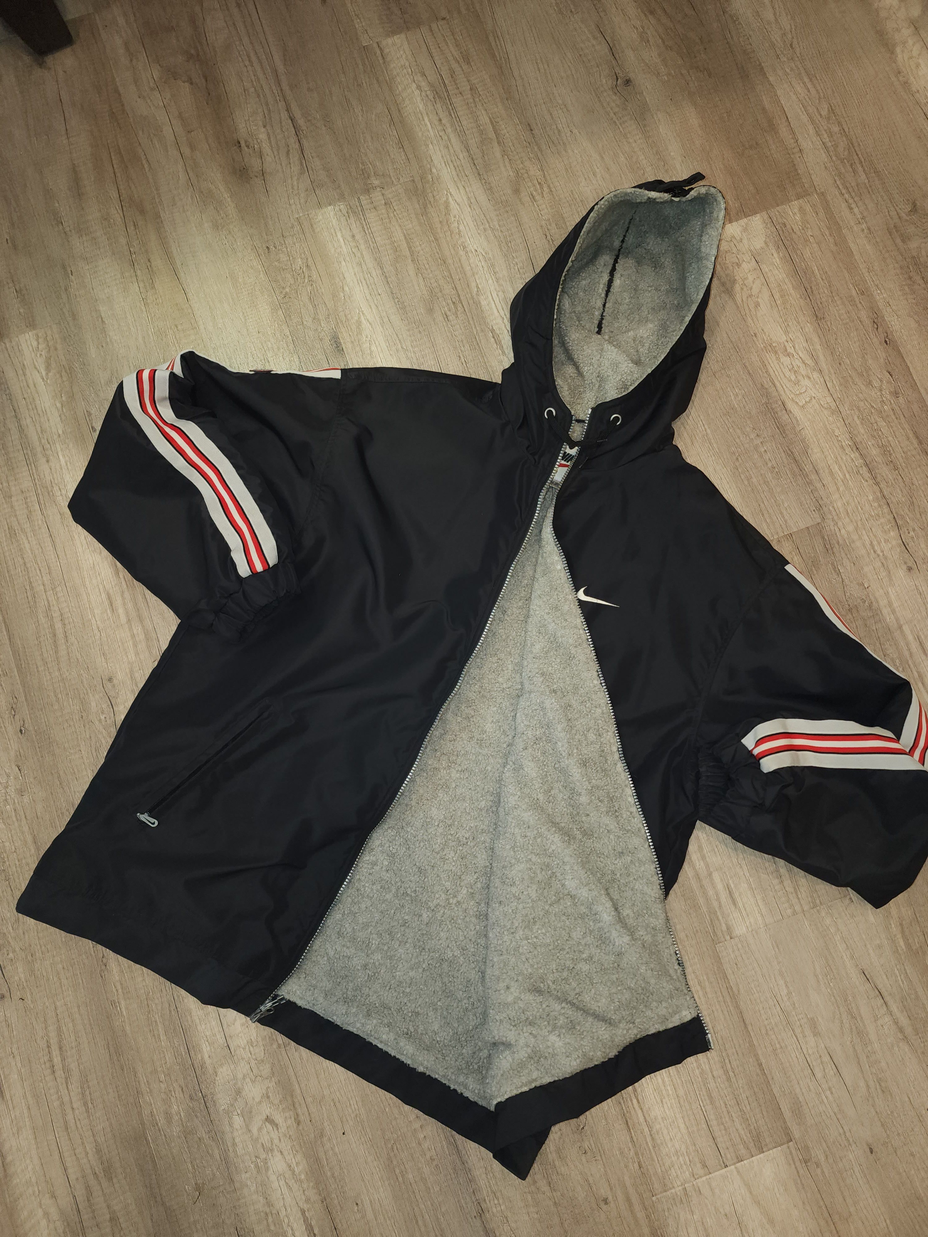 Nike 90s Nike Black zip up jacket Size US L / EU 52-54 / 3 - 9 Thumbnail