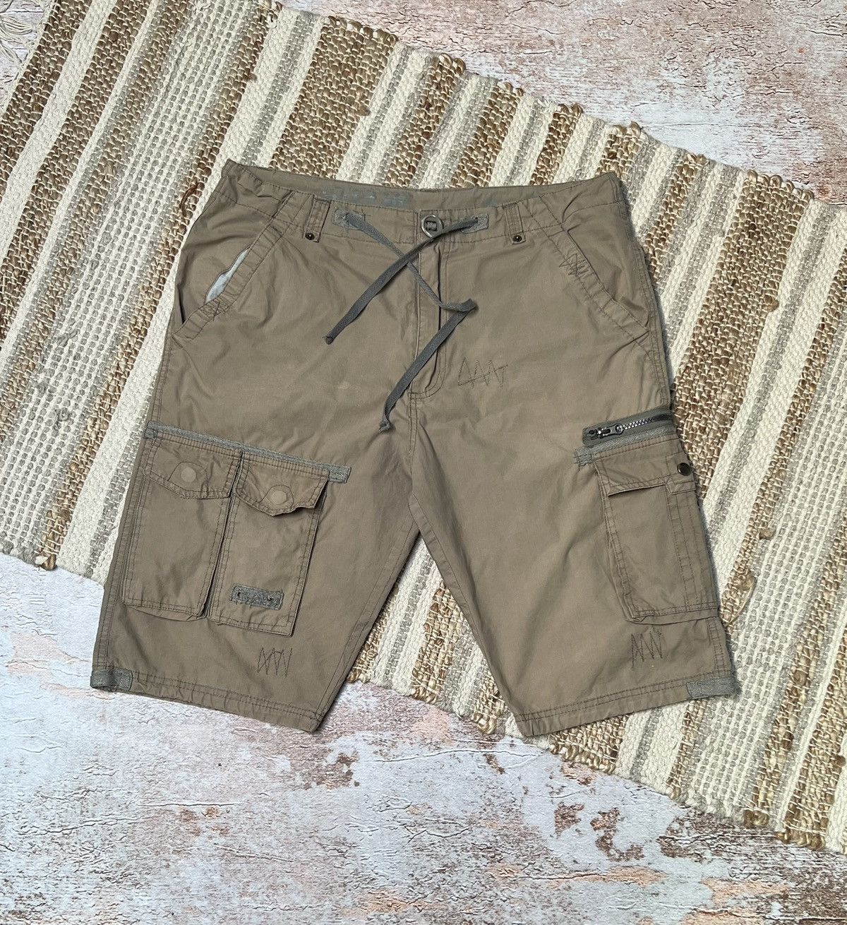 Japanese Brand × Vintage Vintage Japanese cargo patchwork shorts Size US 33 - 1 Thumbnail