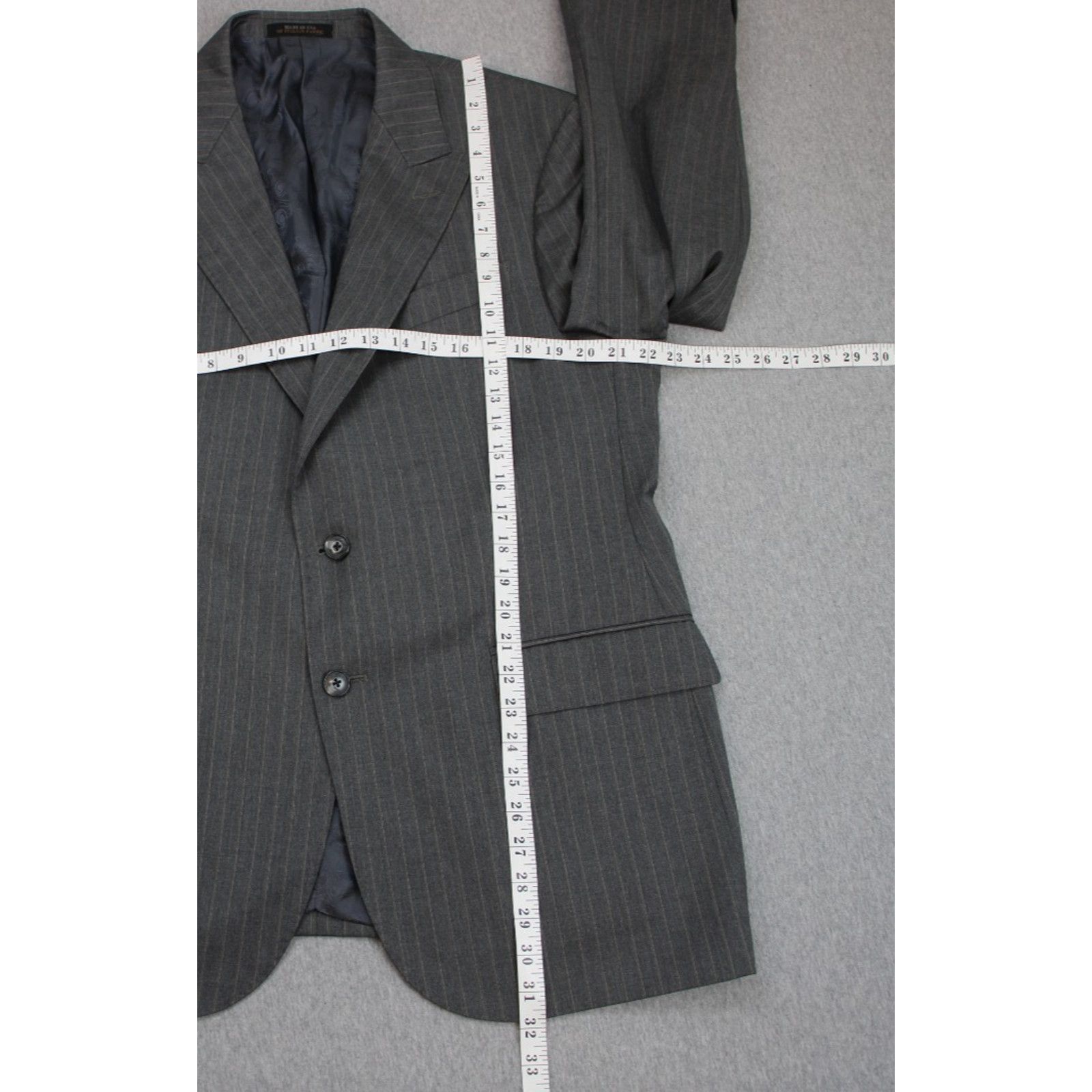 Jos. A. Bank Jos A Bank Blazer Mens 44R Gray 2 Button Peak Lapel Size 44R - 12 Thumbnail