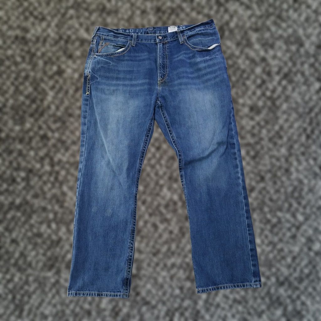 Ariat Ariat Jeans M4 Low Bootcut Men 40x32 Blue Denim Brand: Ariat Comfort Fit 5-Pocket Wear-Resistant Dark Wash Mens Size US 40 / EU 56 - 1 Thumbnail
