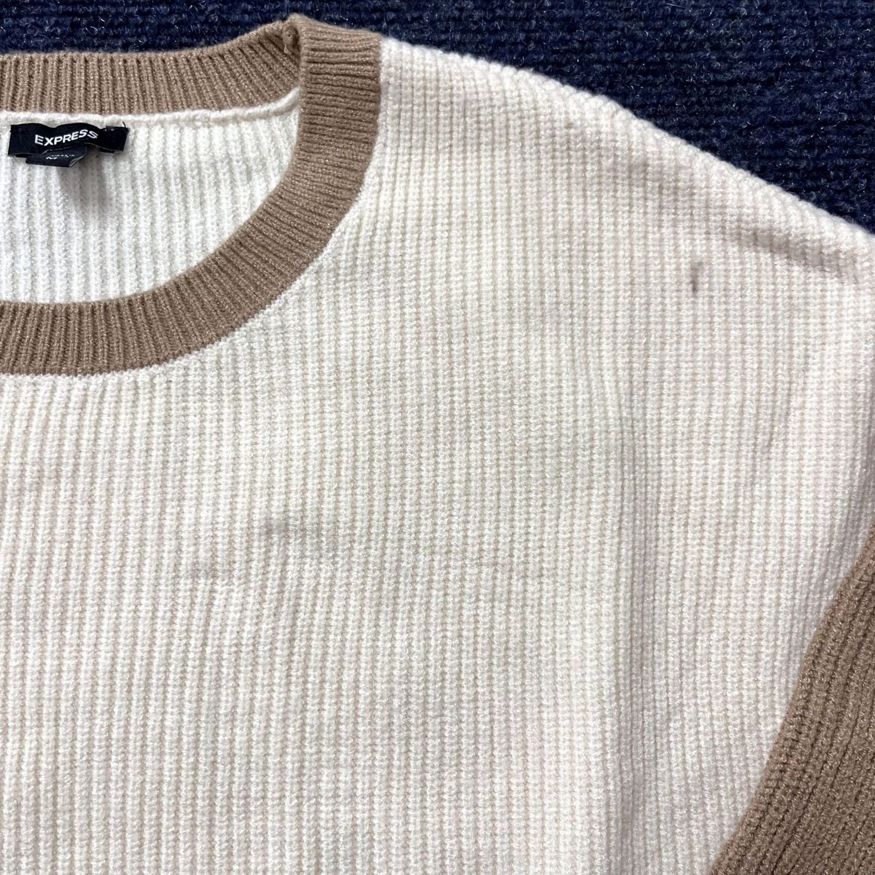 Express Express Sweater Womens Medium White Tan Ribbed Knit Crew Neck Pullover Top Size M / US 6-8 / IT 42-44 - 3 Thumbnail