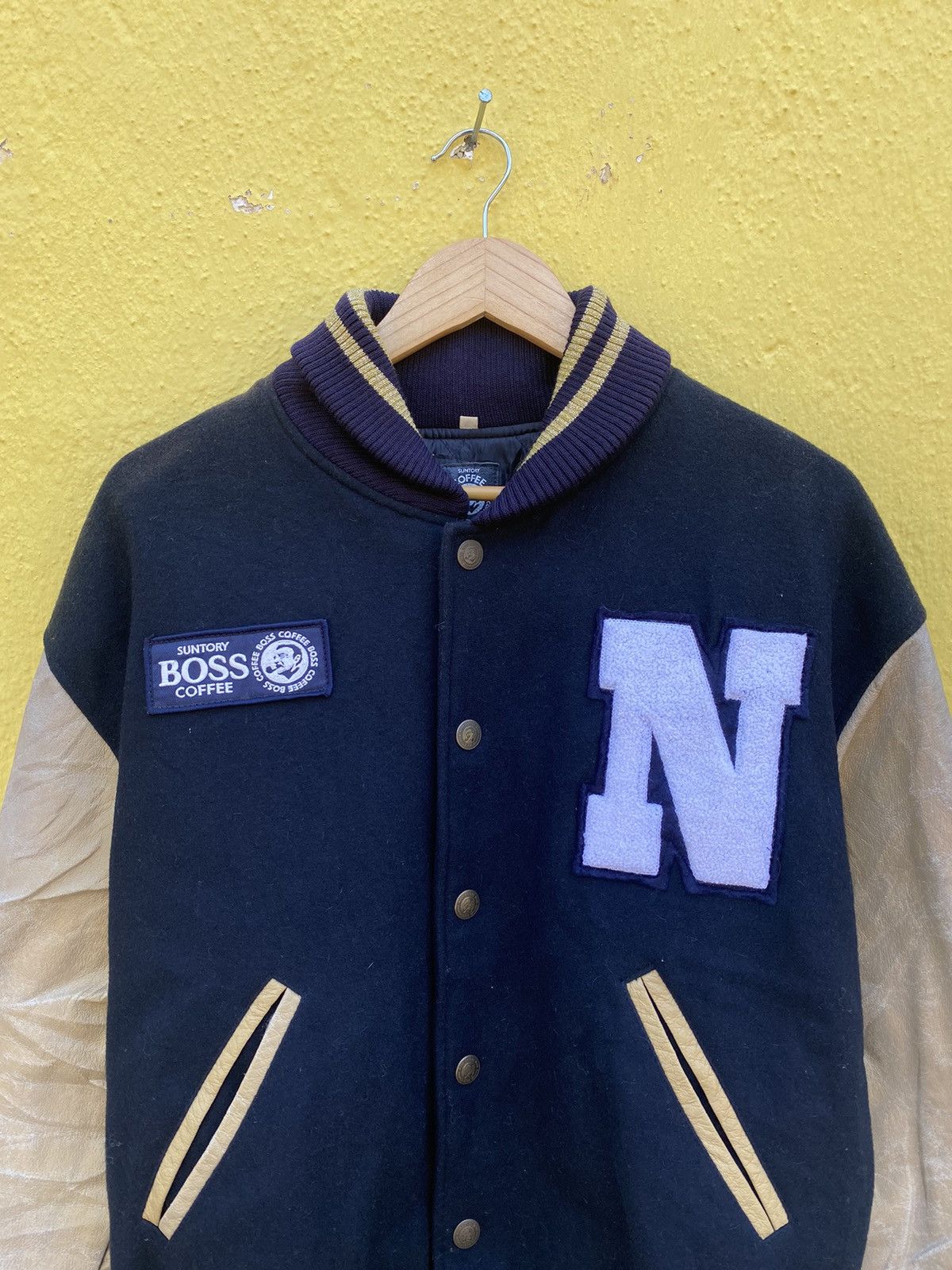 Vintage Vintage Suntory boss coffee varsity wool jacket Size US L / EU 52-54 / 3 - 10 Thumbnail