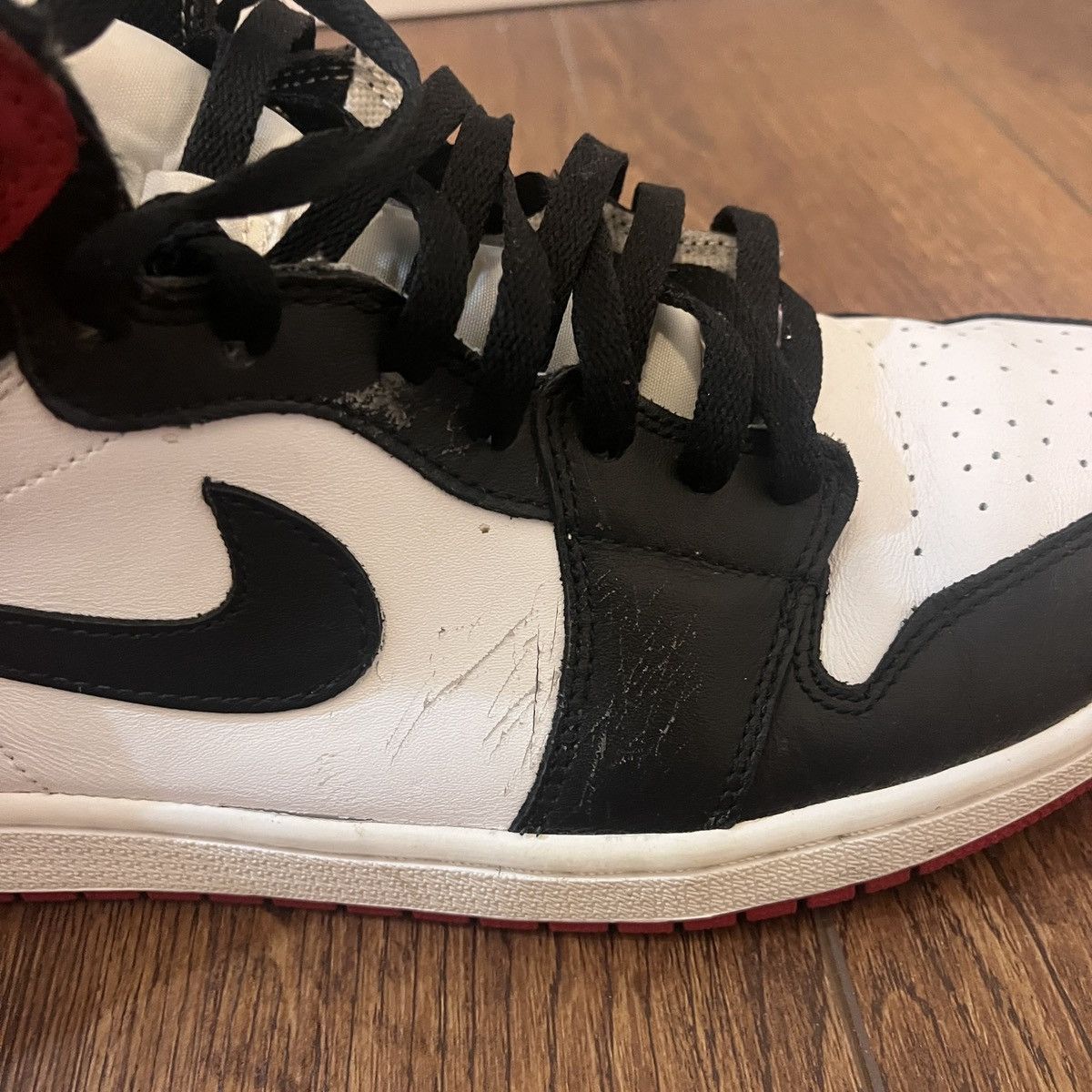 Jordan Brand × Nike Air Jordan 1 Retro OG 2013 High Black Toe Size US 11.5 / EU 44-45 - 7 Thumbnail