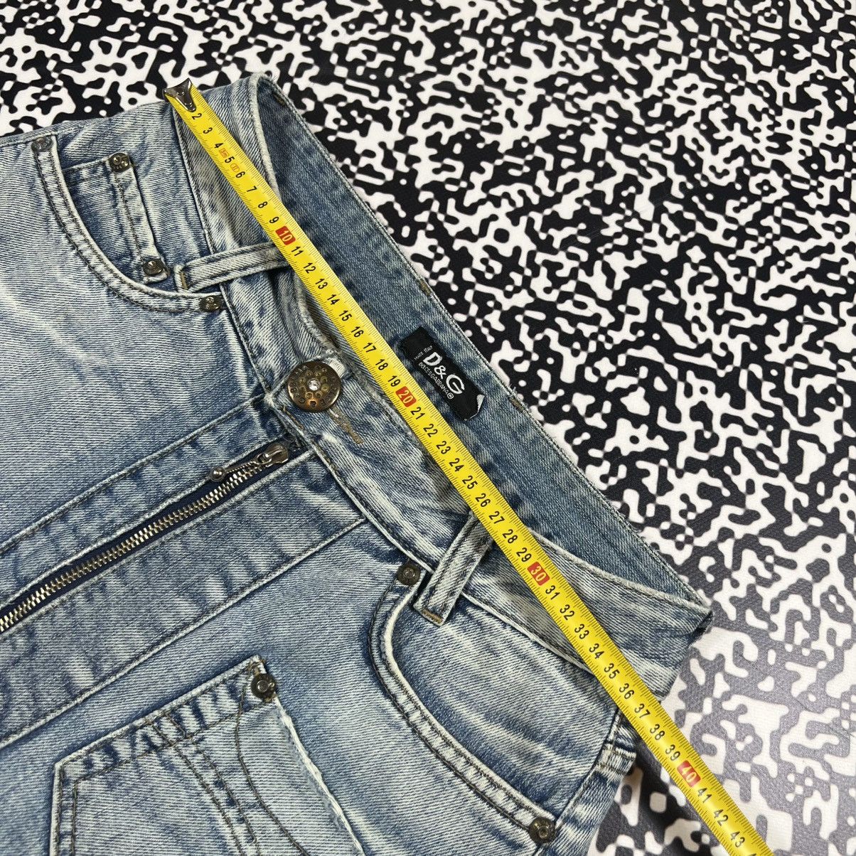 Dolce & Gabbana Vintage 90s D&G Dolce Gabbana Denim Mini Skirt Retro Luxury Size 28" / US 6 / IT 42 - 16 Thumbnail