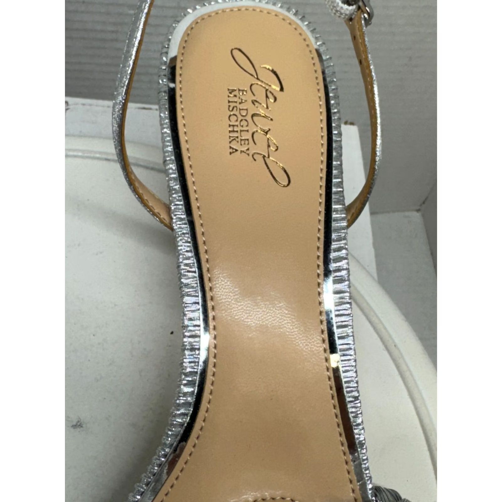Badgley Mischka Badgley Mischka Jewel Sharon Slingback Sandal Kitten Silver Strap Women 11 NEW Size US 11 / IT 41 - 5 Thumbnail