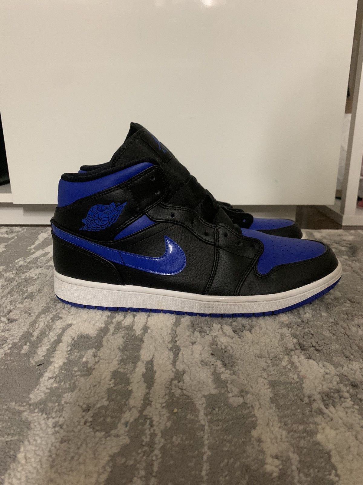 Jordan Brand Air Jordan 1 Mid Black Royal Size US 11 / EU 44 - 4 Thumbnail