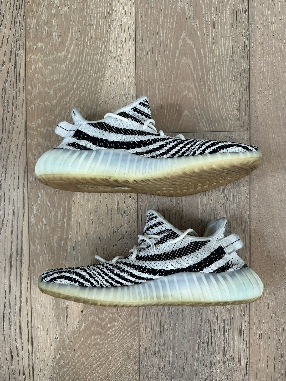 Yeezy adidas Yeezy Boost 350 V2 Zebra Size US 12 / EU 45 - 5 Thumbnail