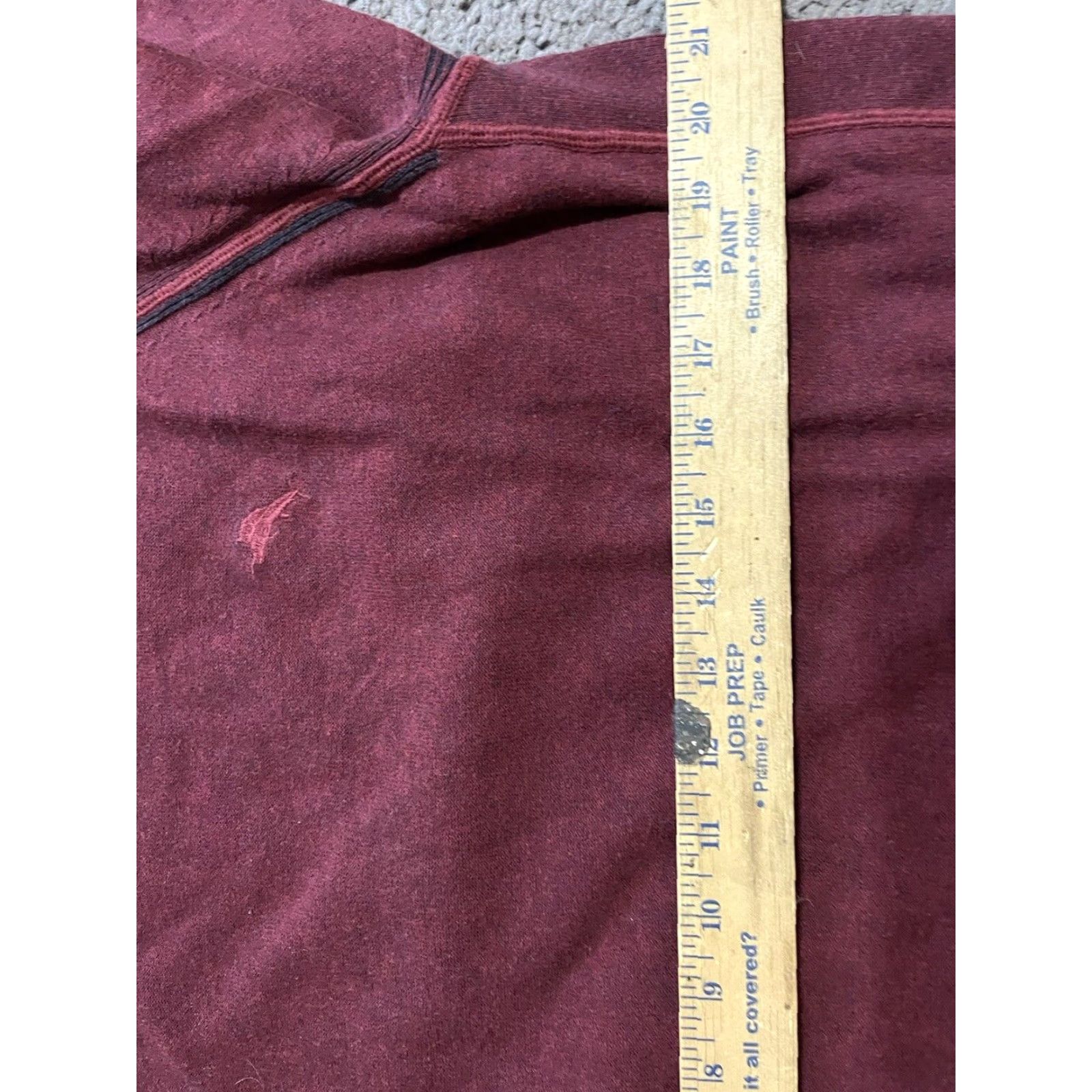 Tommy Bahama VINTAGE Tommy Bahama Shirt Men L Burgundy Red 100% Cotton Crew Neck Pullover Embroidered Logo Classic Outdoor Preppy Mens Size US L / EU 52-54 / 3 - 4 Thumbnail