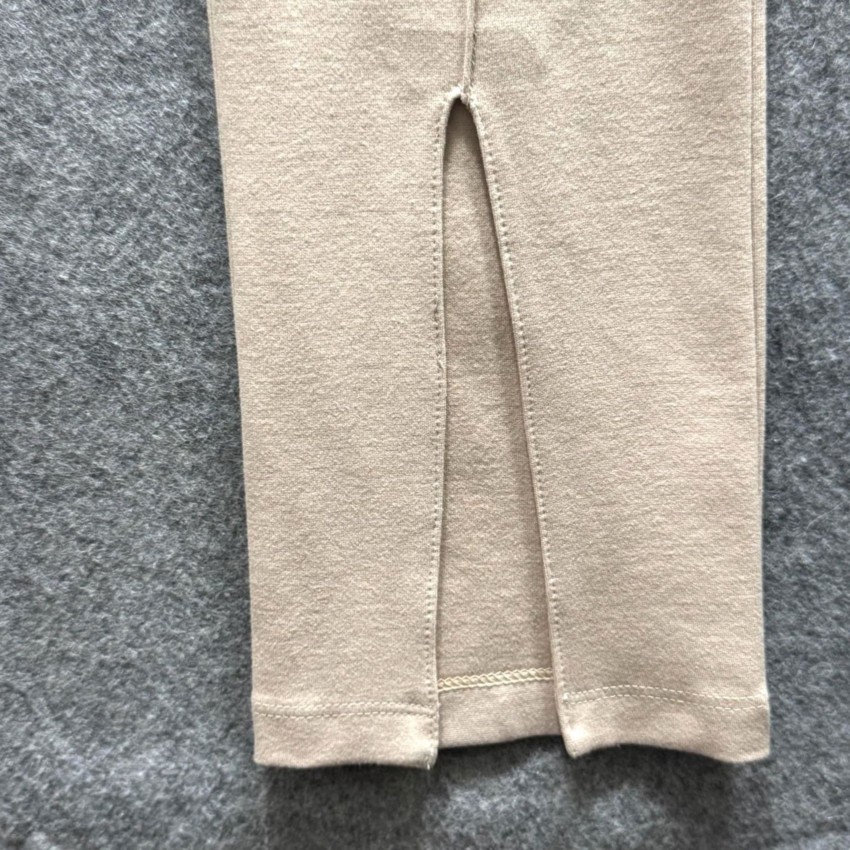 Vintage Sablyn Pants Womens Small Beige Knit Straight Leg Sweatpants Lounge with Elastic Waist Slit Hem Size 28" / US 6 / IT 42 - 3 Thumbnail