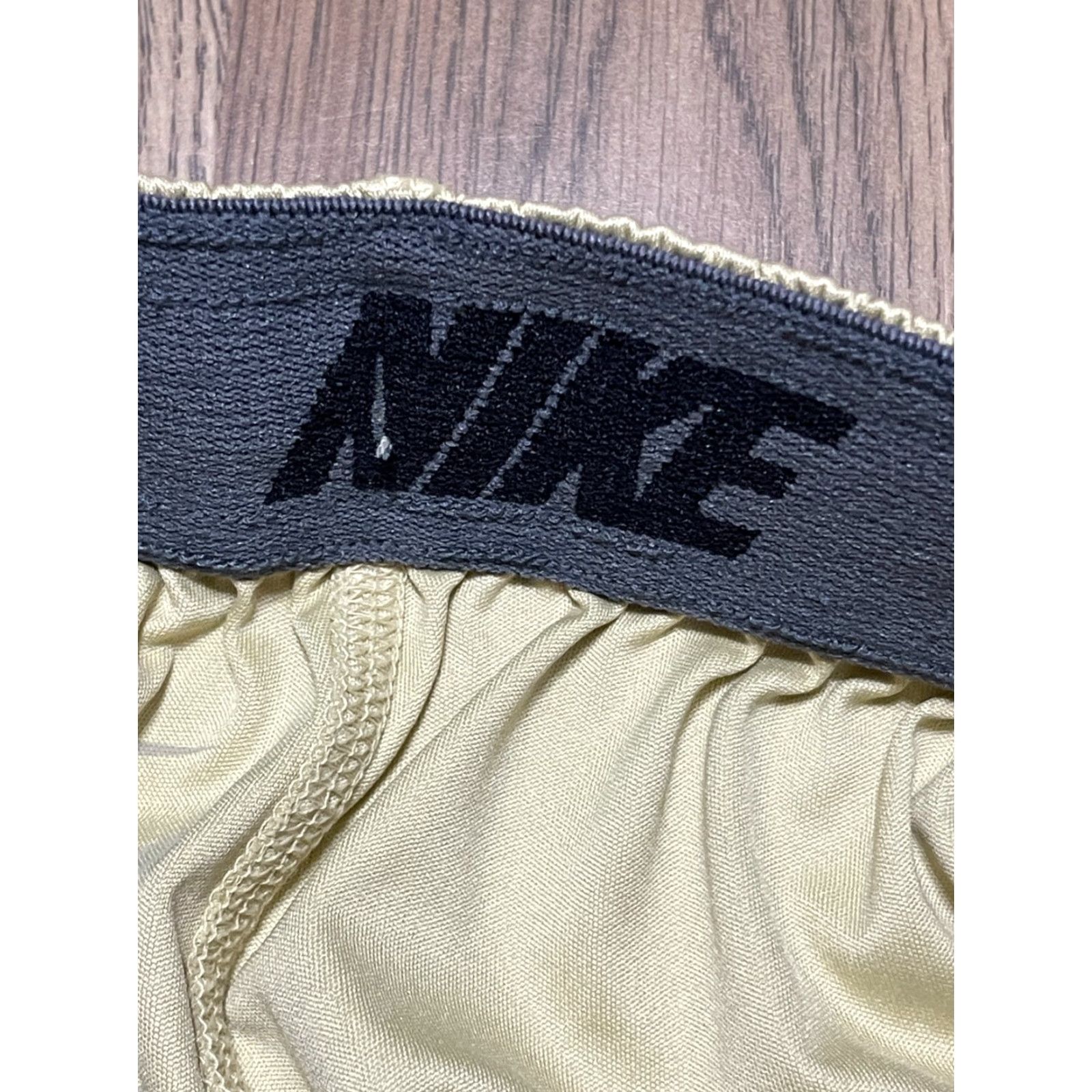 Nike Nike Shorts Men's Medium Gray Gold Basketball Shorts Size US 31 - 5 Thumbnail