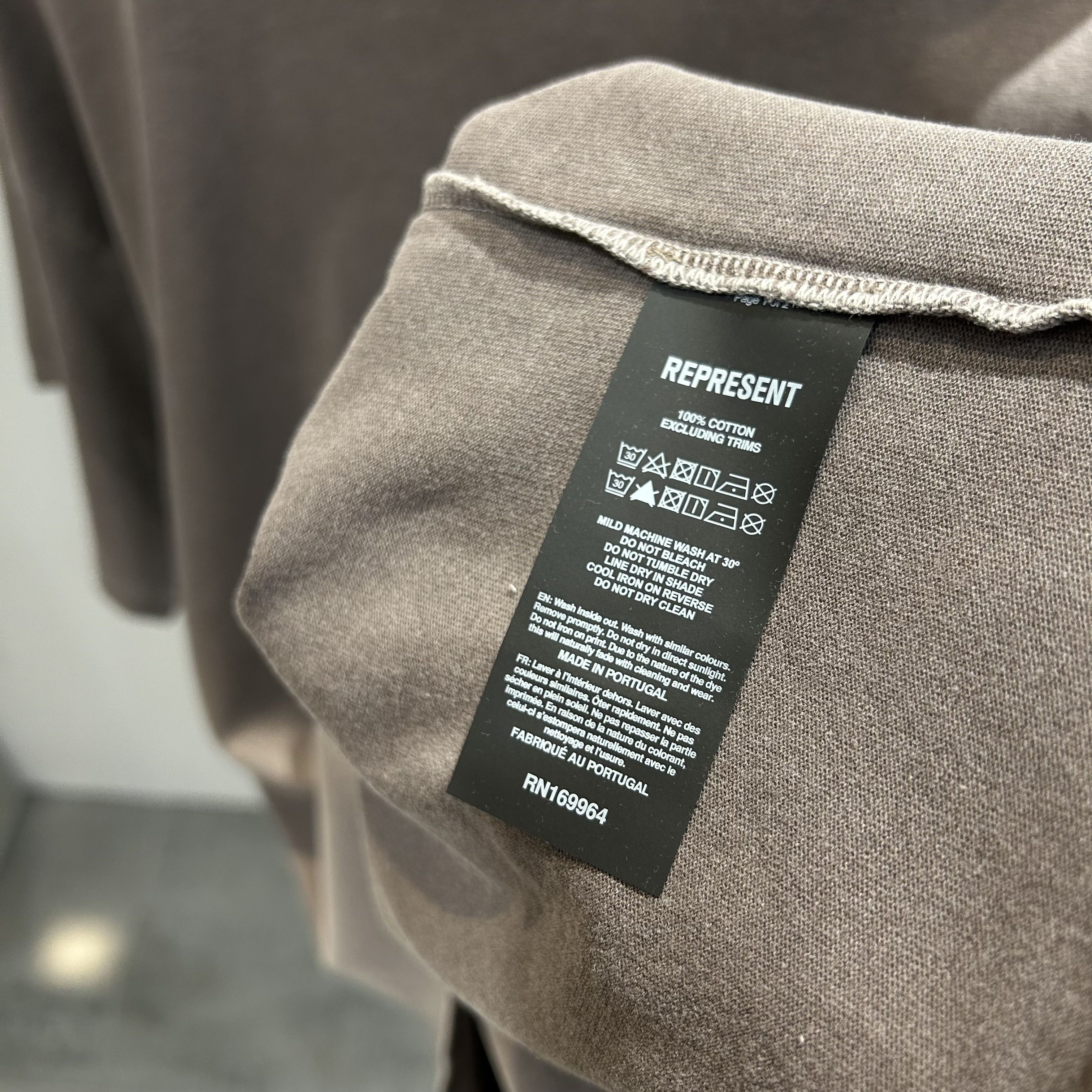 Represent Clo. Represent Owners Club Tee Size US L / EU 52-54 / 3 - 6 Thumbnail