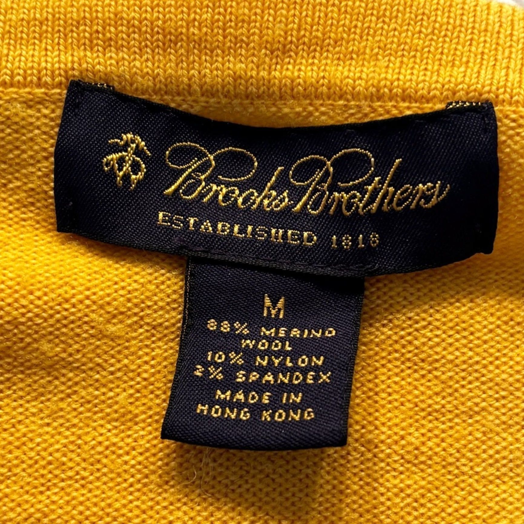 Brooks Brothers VTG Brooks Brothers Merino Wool V-Neck Sweater Yellow M Men Size US M / EU 48-50 / 2 - 3 Thumbnail