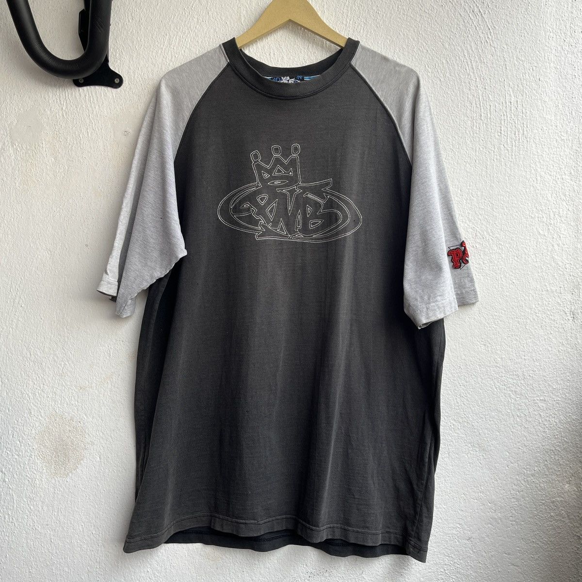 Other FADED GRAY PNB NATION STREETWEAR LOGO TSHIRT Size US L / EU 52-54 / 3 - 1 Thumbnail