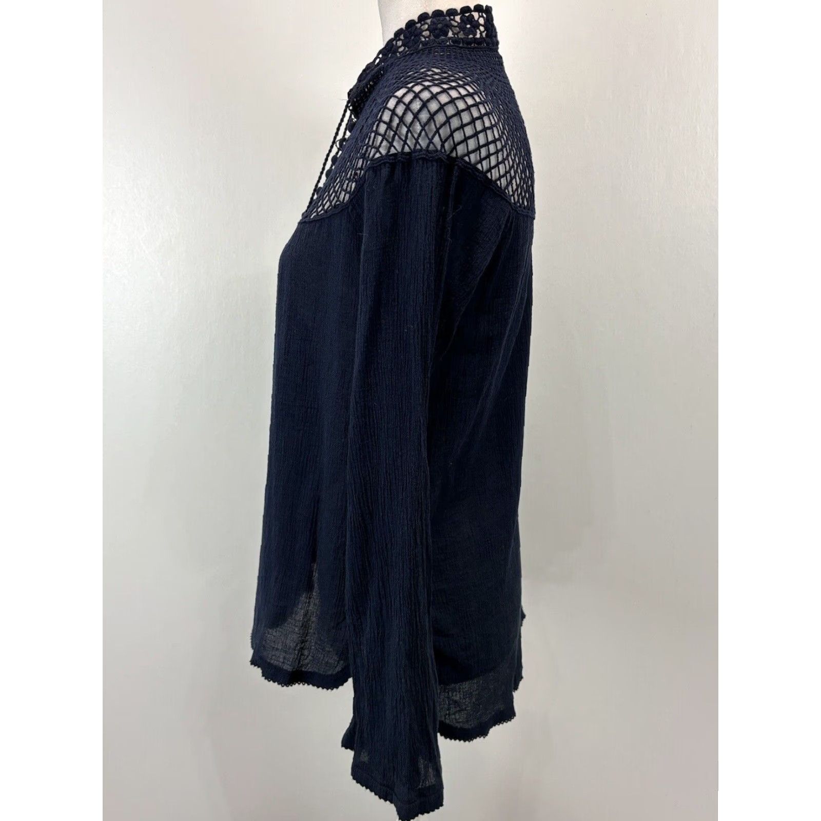 Free People Free People Crochet Yoke High Neck Long Sleeve Top Blue Women's Small Size S / US 4 / IT 40 - 2 Thumbnail