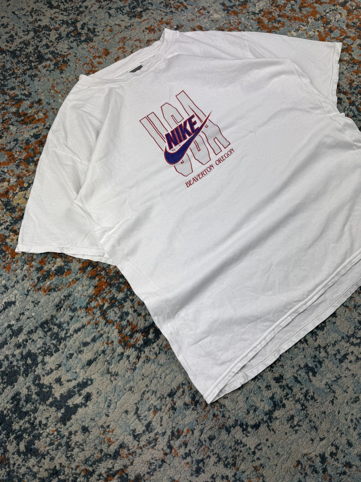 Nike Vintage 90s Nike beaverton oregon USA graphic tshirt tee Size US XL / EU 56 / 4 - 2 Thumbnail