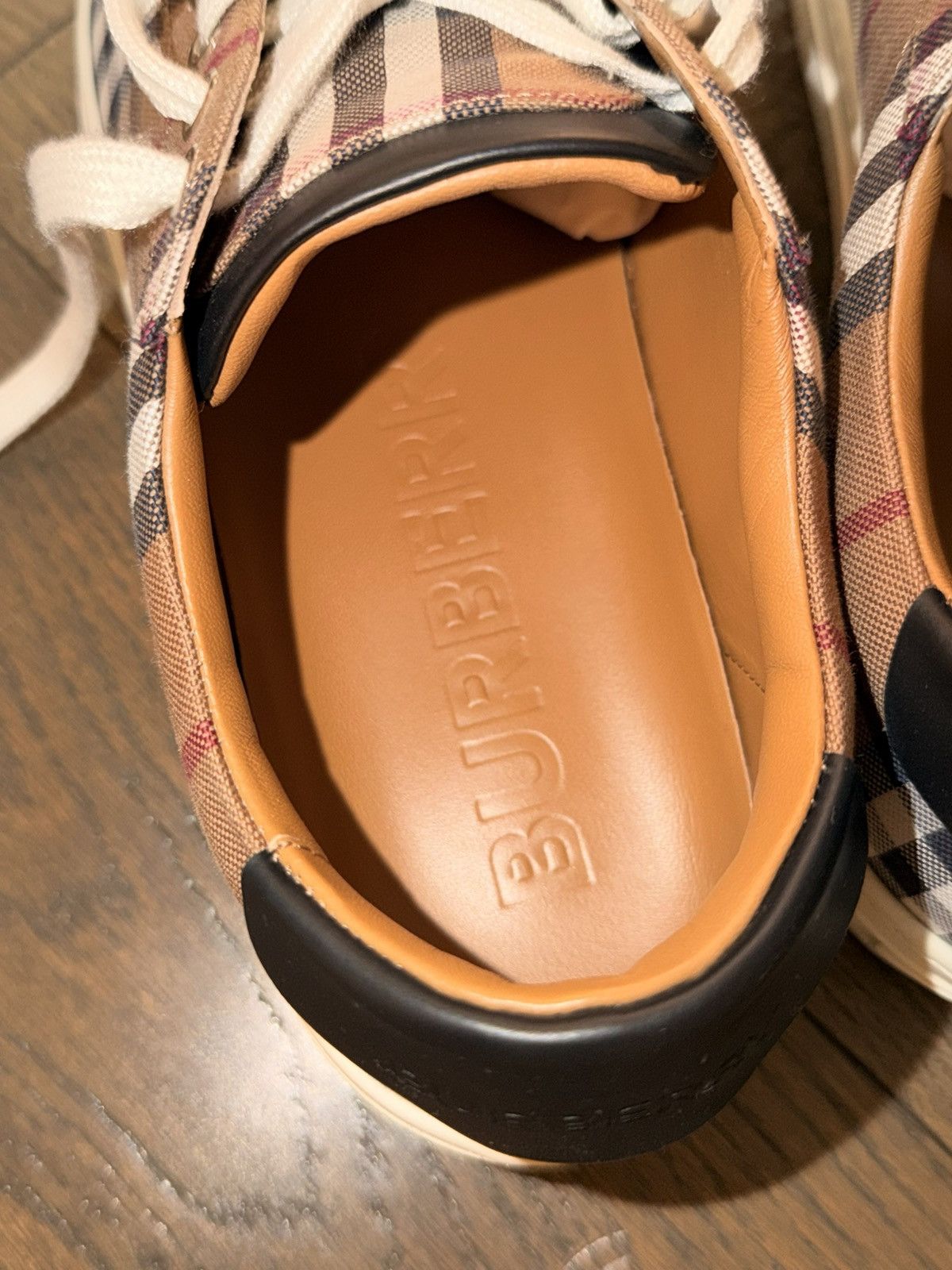 Burberry Burberry Check Print Low Top Sneakers Size US 8.5 / EU 41-42 - 13 Thumbnail