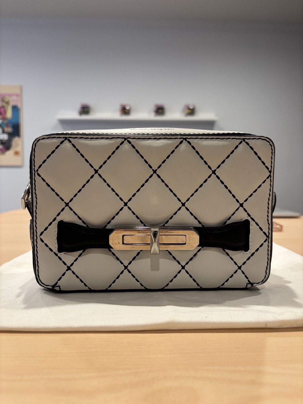 Alexander McQueen Alexander McQueen “The Myth” Bag Size ONE SIZE - 2 Thumbnail