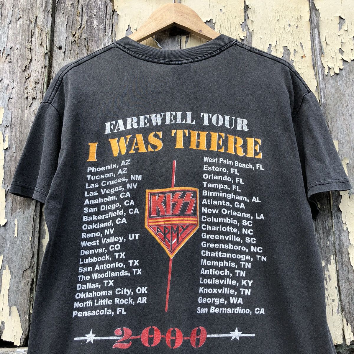 Band Tees Vintage y2k Faded KISS Farewell Tour I Was There Tshirt Size US L / EU 52-54 / 3 - 14 Thumbnail