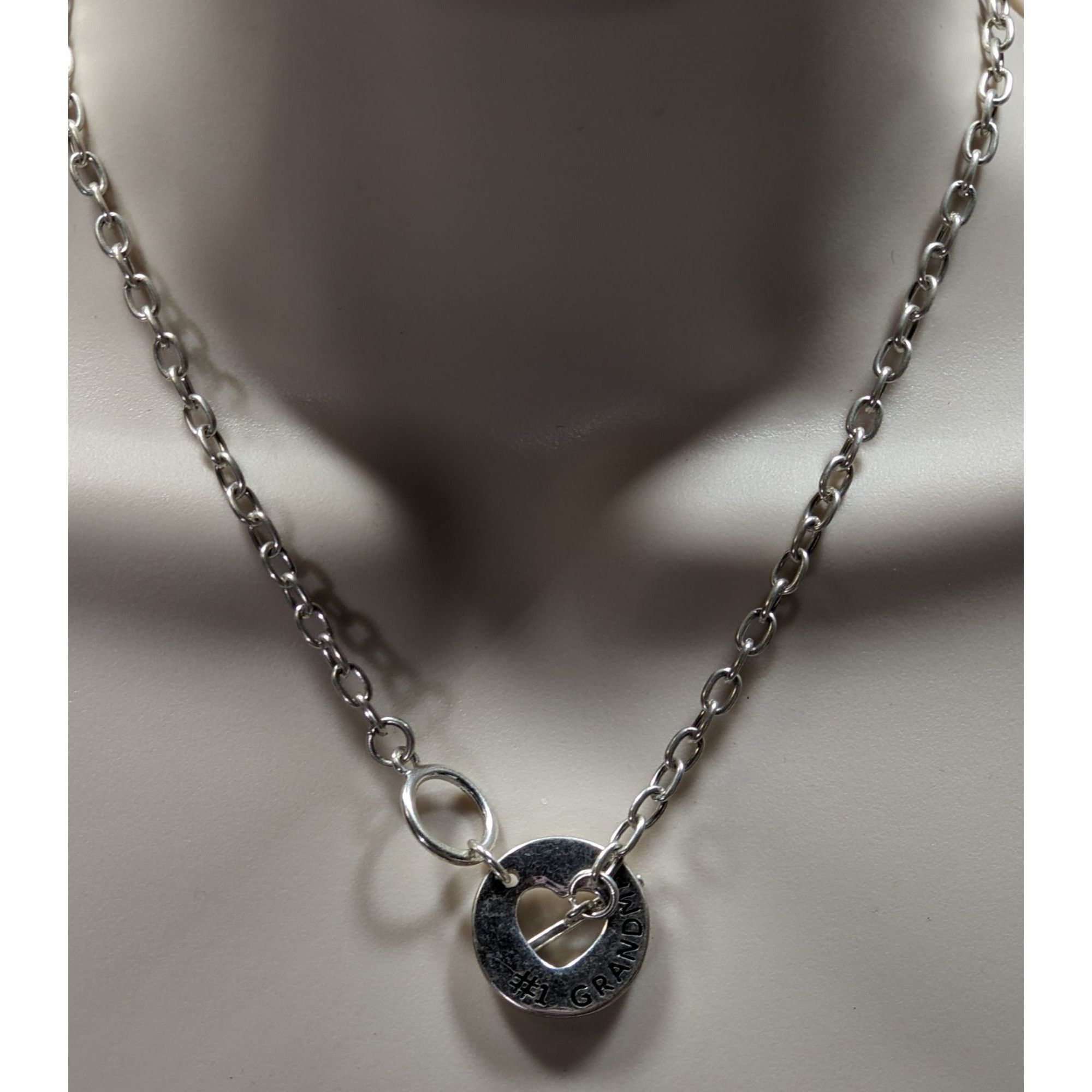 Other Number One Grandma Silver Tone Toggle Necklace Size ONE SIZE - 3 Thumbnail