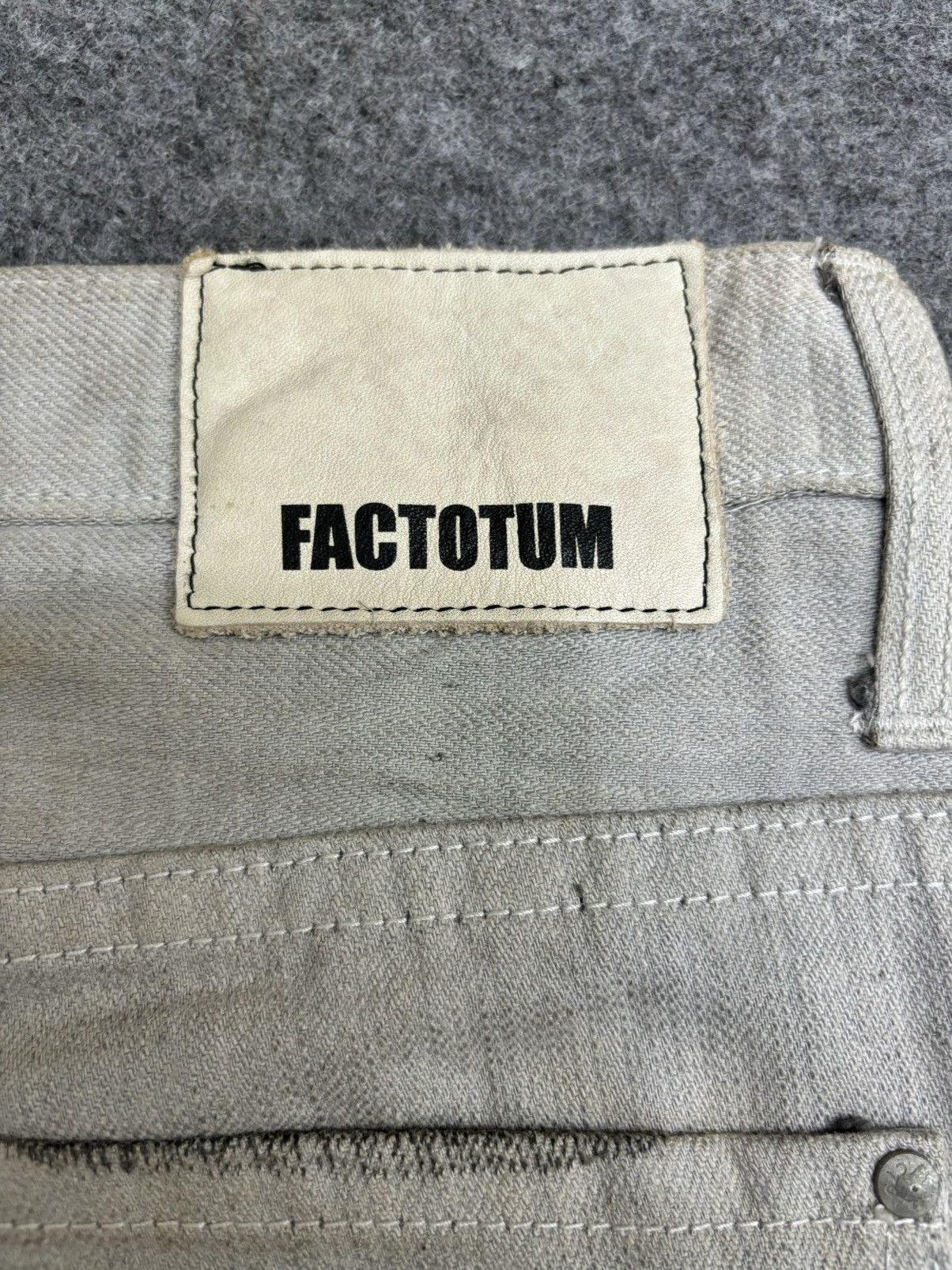 FACTOTUM × Japanese Brand FACTOTUM Japan Special Faded Design Jeans F567 Size US 30 / EU 46 - 10 Thumbnail