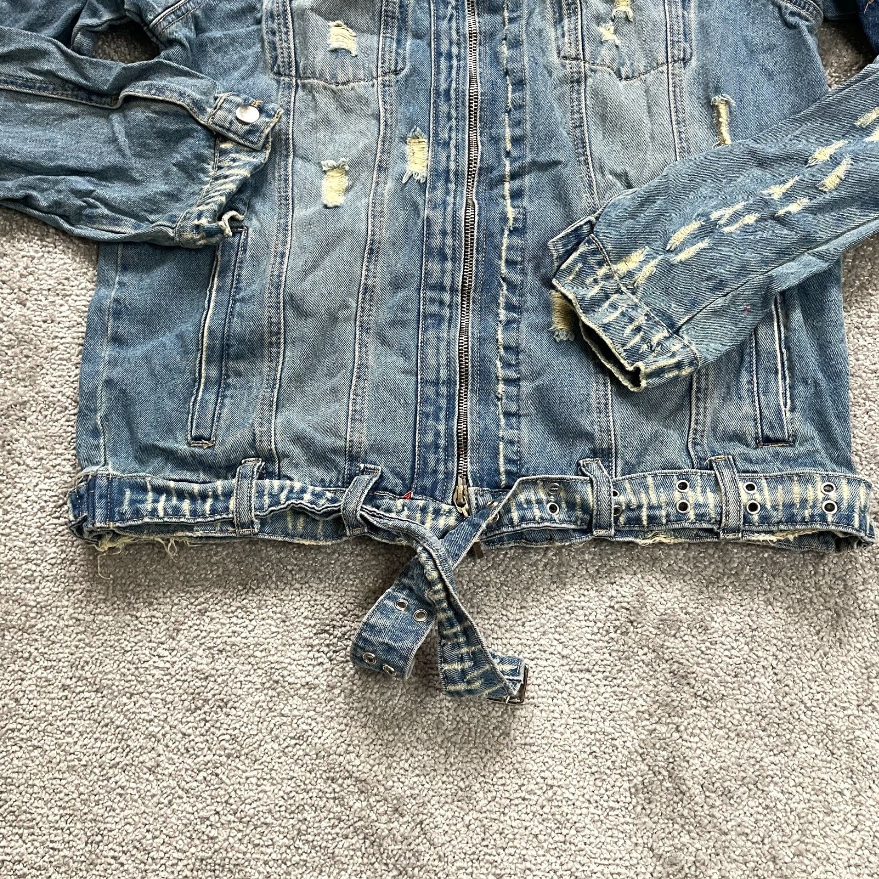 Denime Zoho Women’s Denim Jacket Medium Blue Full Zip Casual Punk Distressed Pockets Fall Winter Size M / US 6-8 / IT 42-44 - 4 Thumbnail