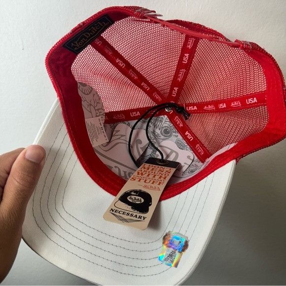 Von Dutch NWT VON DUTCH WHITE & RED TRUCKER HAT Size ONE SIZE - 7 Thumbnail