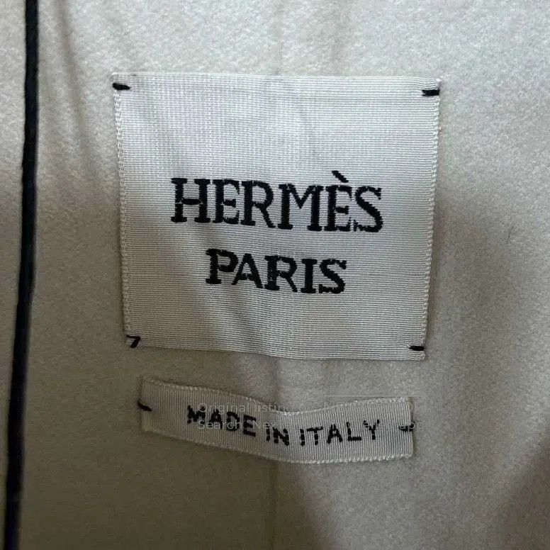 Hermes Hermes Milky White Cashmere Coat. Size S / US 4 / IT 40 - 6 Thumbnail