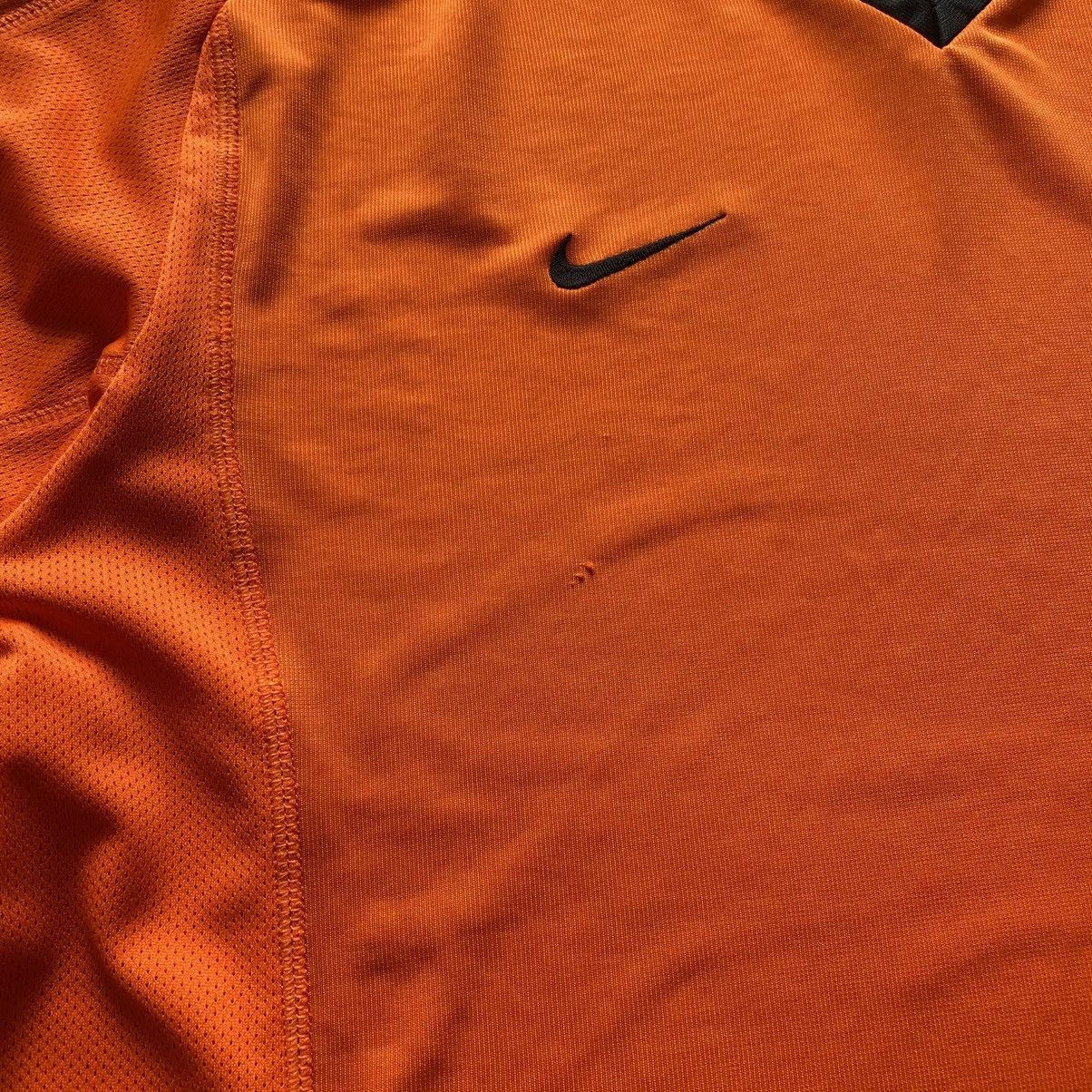 Vintage Nike Netherland 2000/02 Soccer Jersey Y2K Home Size US L / EU 52-54 / 3 - 4 Thumbnail