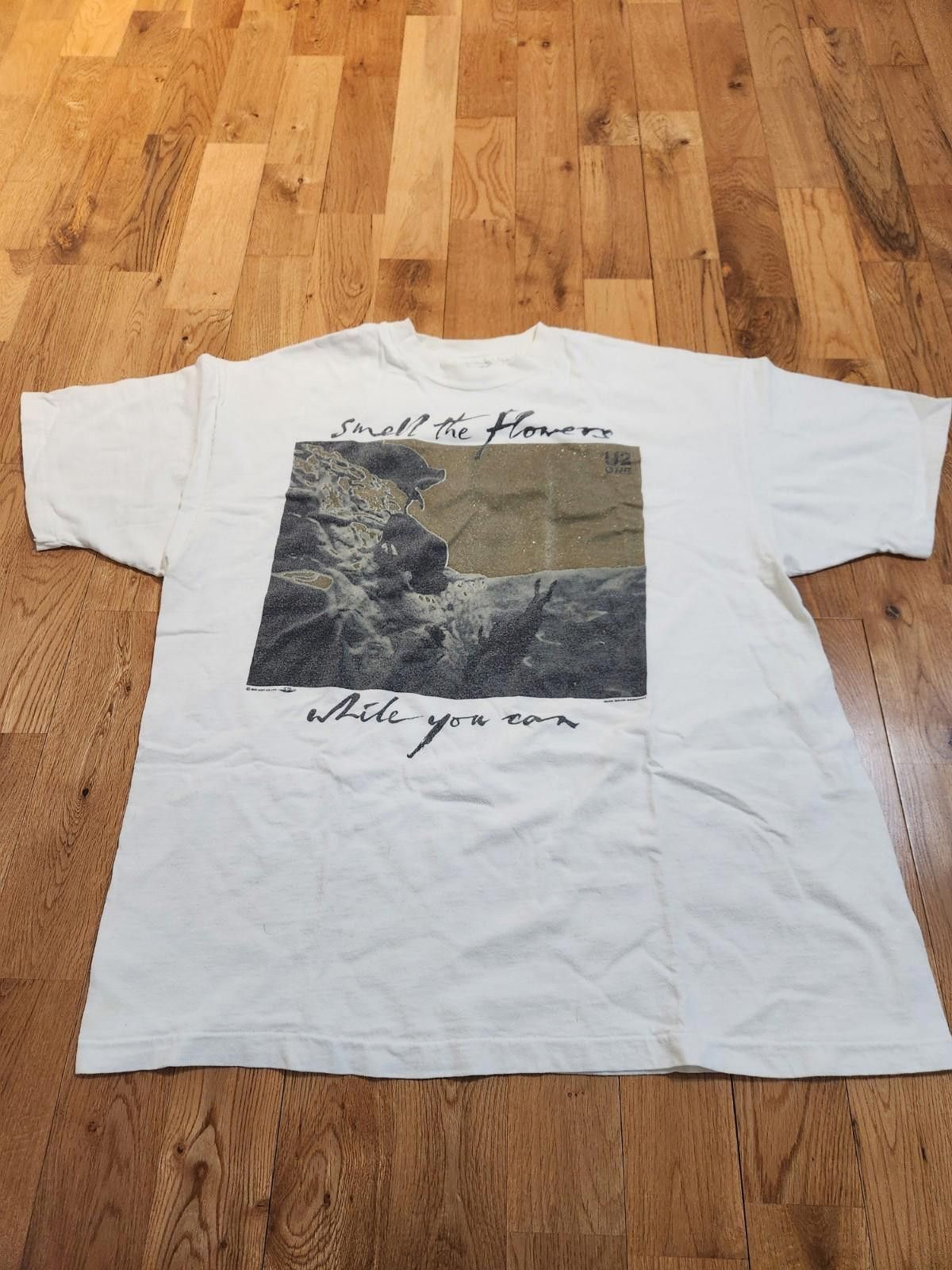 Hanes Vintage 90s U2 Single Stitch Smell The Flowers Tour Shirt XL Size US XL / EU 56 / 4 - 1 Thumbnail