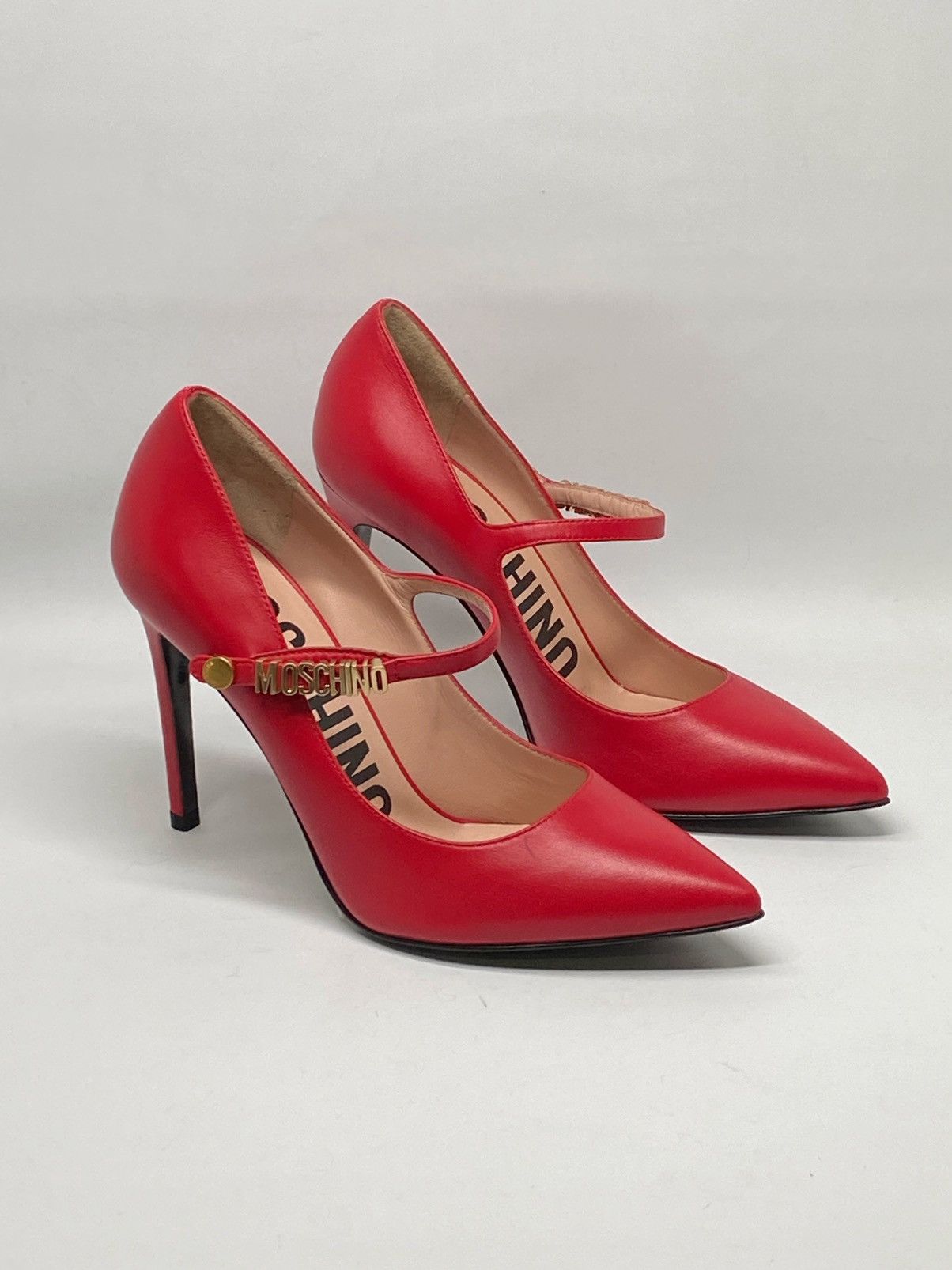 Moschino Moschino Leather Mary Jane Pump size 36 Size US 6 / IT 36 - 5 Thumbnail