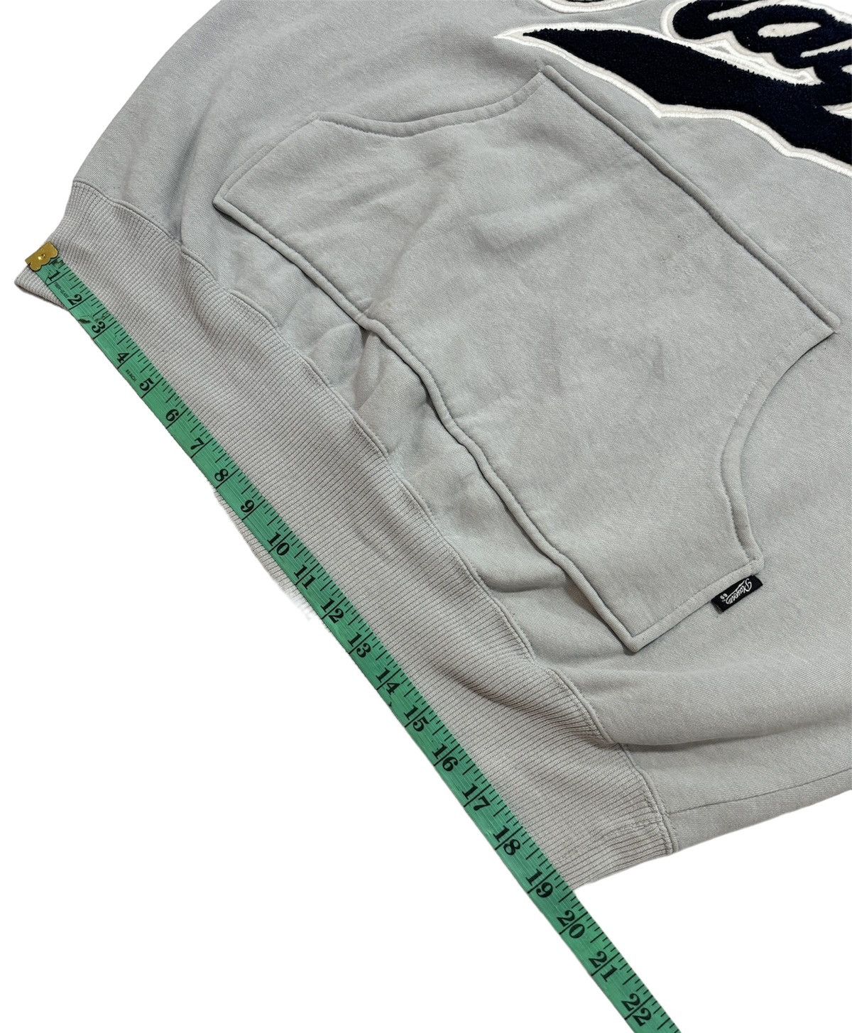Japanese Brand VINTAGE SKATEBOARD STYLE PLAYER 69 EMBROIDERED LOGO HOODIE Size US XL / EU 56 / 4 - 19 Thumbnail