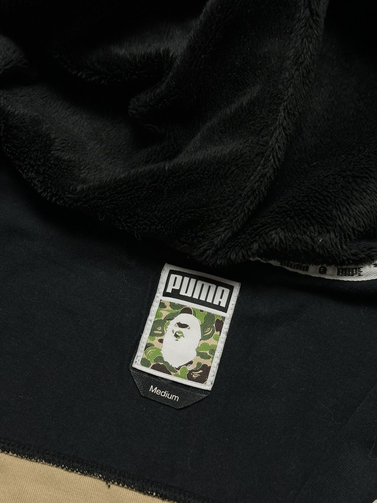Bape × Puma BAPE X PUMA ABC CAMO SHARK HOODIE USED SIZE MEDIUM BLACK Size US M / EU 48-50 / 2 - 9 Thumbnail
