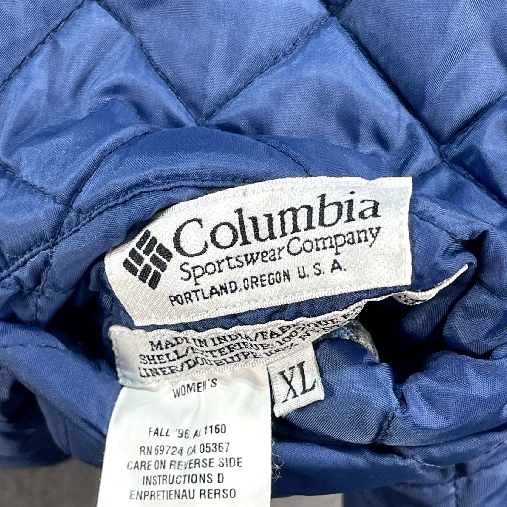 Vintage Vintage Columbia Vest Womens XL Blue Plaid Reversible Quilted Outdoors 90s Fall Casual Womens XL Size XL / US 12-14 / IT 48-50 - 7 Thumbnail