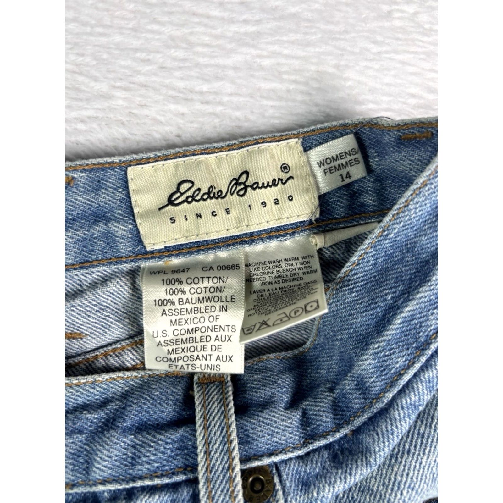Eddie Bauer Eddie Bauer Womens Jeans Style Medium Wash 14 Denim Blue 31in Inseam Mid Rise Belt Loops Jeans Womens Size 36" / US 14 / IT 50 - 7 Thumbnail