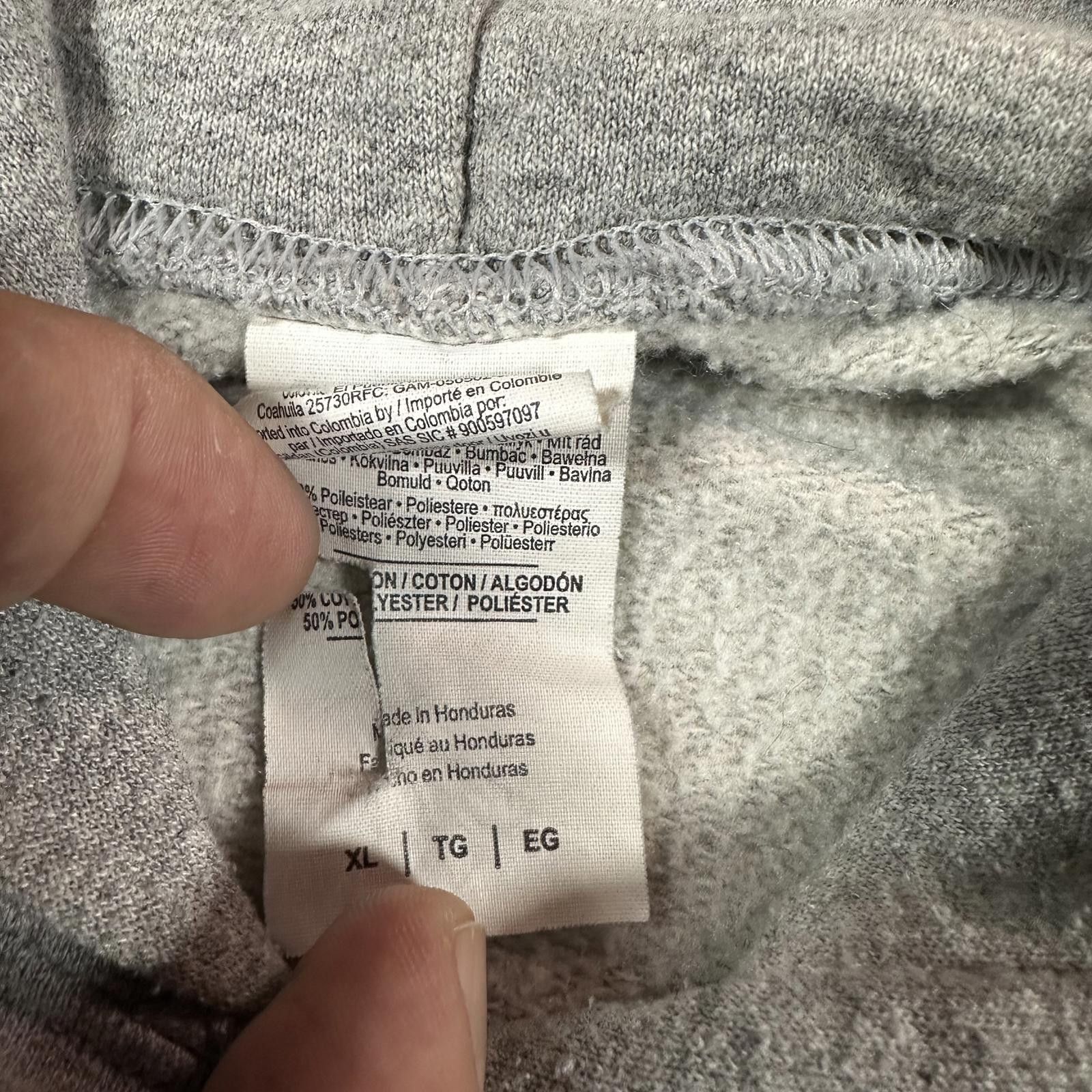 Other Yellowstone Unisex Hoodie Size Unknown Gray National Park Size US XL / EU 56 / 4 - 5 Thumbnail