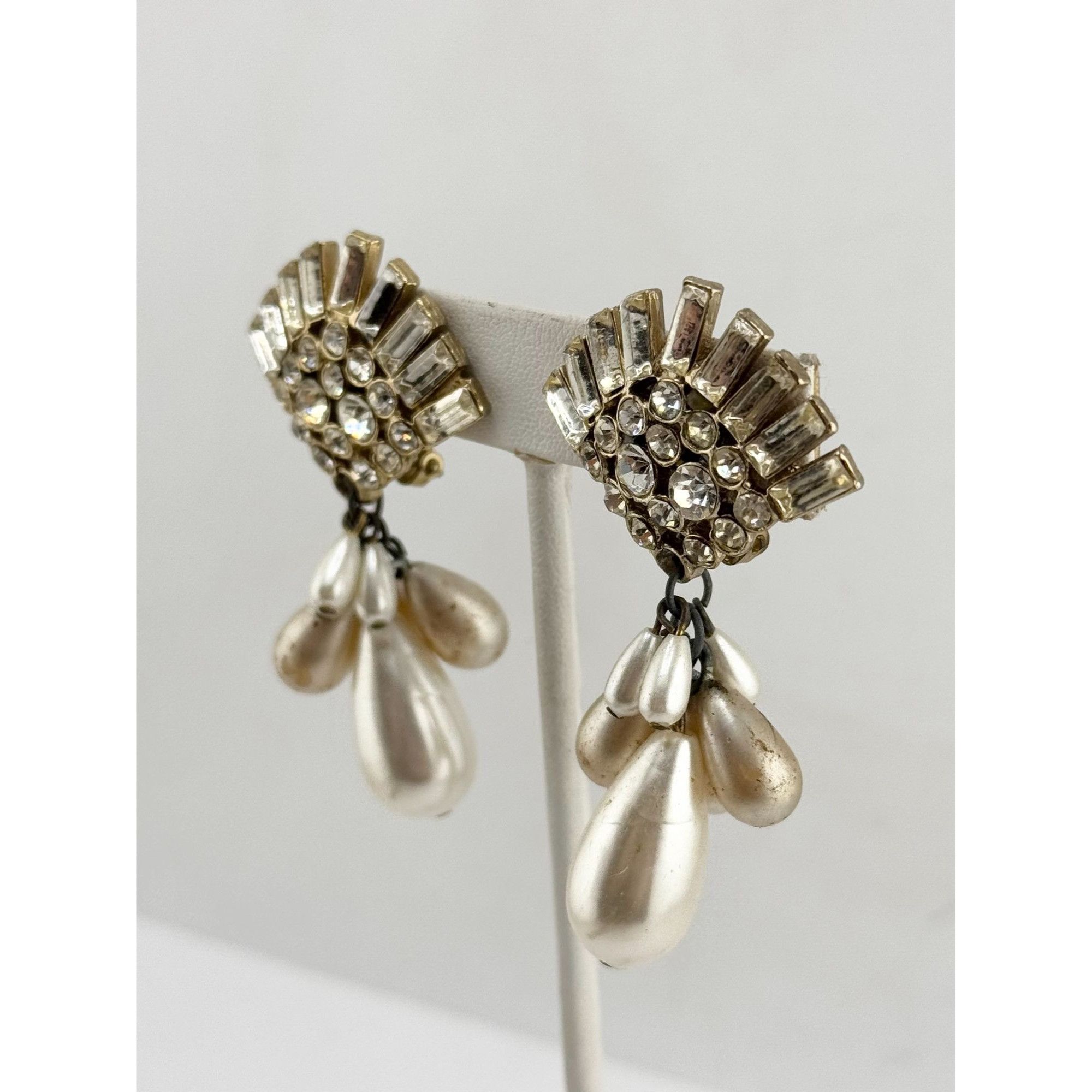 Vintage Vintage large ornate rhinestone & faux pearl tassel dangle s Size ONE SIZE - 4 Thumbnail