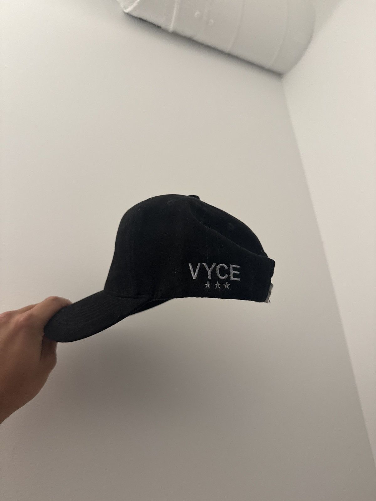 Other Vyce Los Angeles Lips Hat Size ONE SIZE - 2 Thumbnail