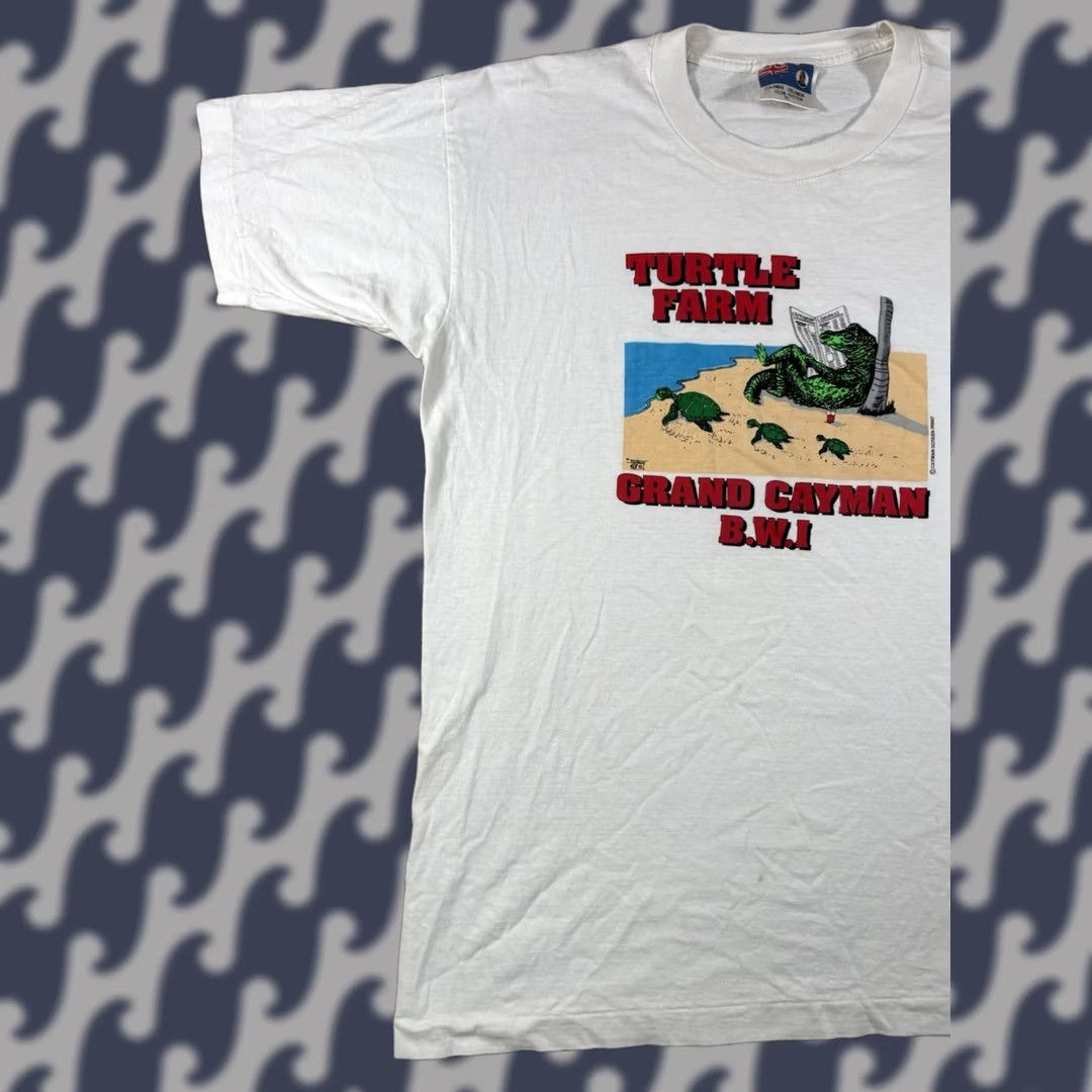 Vintage VINTAGE 90s Streetwear Men XL Turtle Farm Cayman Islands B.W.I T-Shirt White Crew Neck Short Sleeve Cotton Regular Fit Size US XL / EU 56 / 4 - 1 Thumbnail