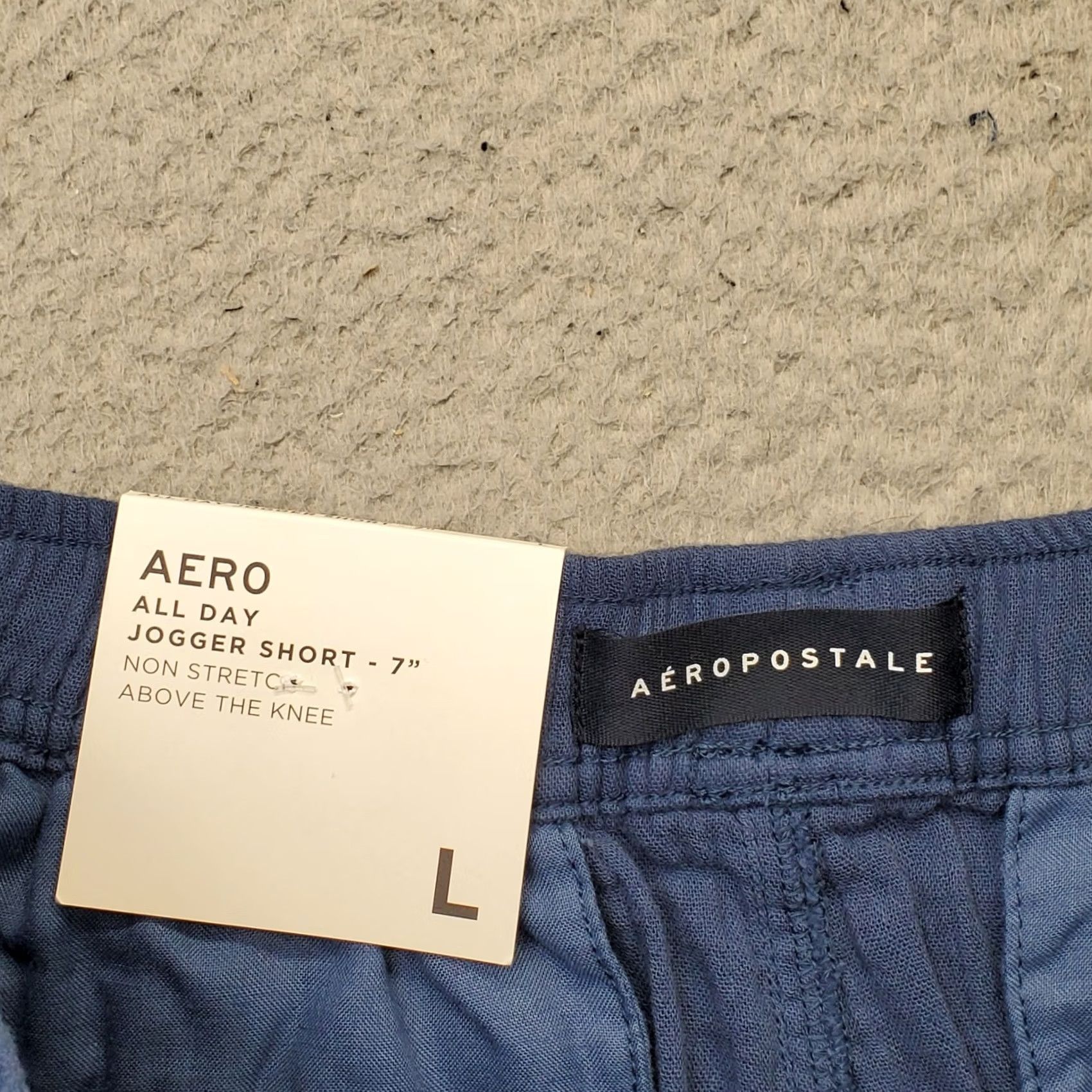 Vintage Aéropostale Aero All Day Jogger Shorts Men L Blue Non-Stretch Above the Knee Size US 33 - 6 Thumbnail