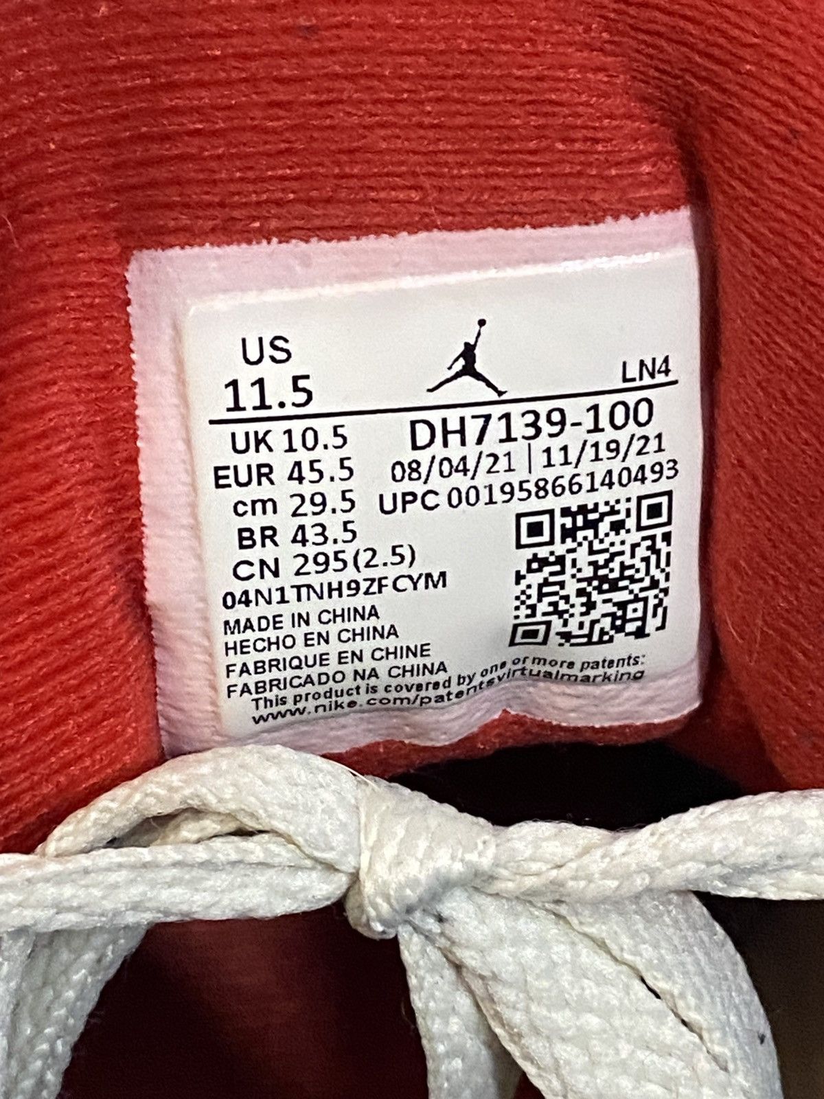 Jordan Brand Air Jordan Retro 3 Muslin Size 11.5 Size US 11.5 / EU 44-45 - 7 Thumbnail