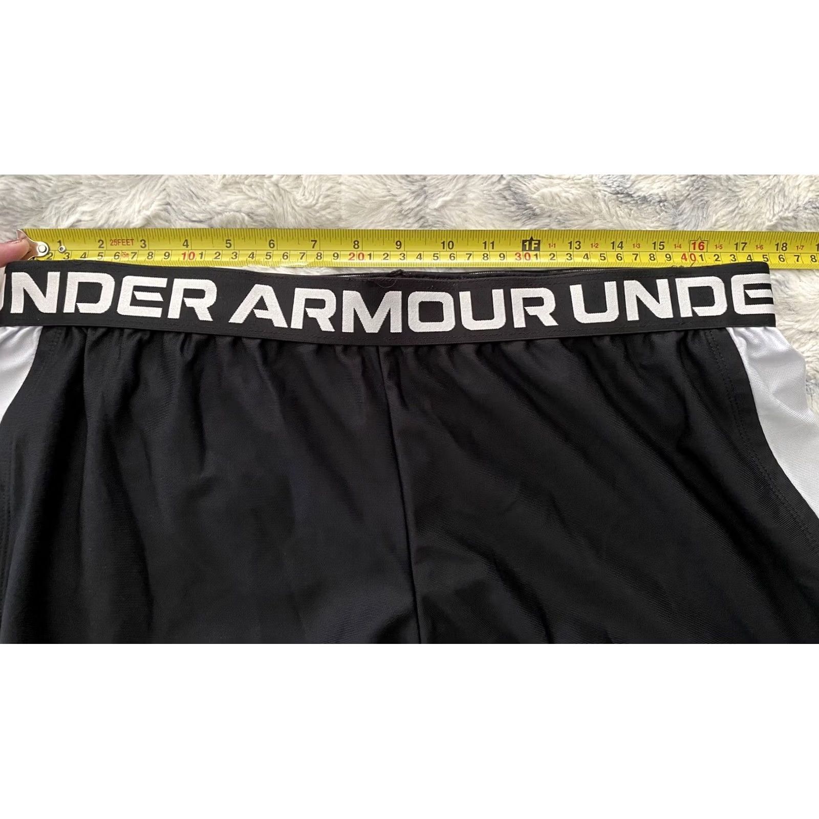 Under Armour NWOT Under Armour Women’s Athletic Shorts XL Multicolor Black With White Loose Fit, Regular, Activewear, Womens Size 40" / US 18 - 5 Thumbnail
