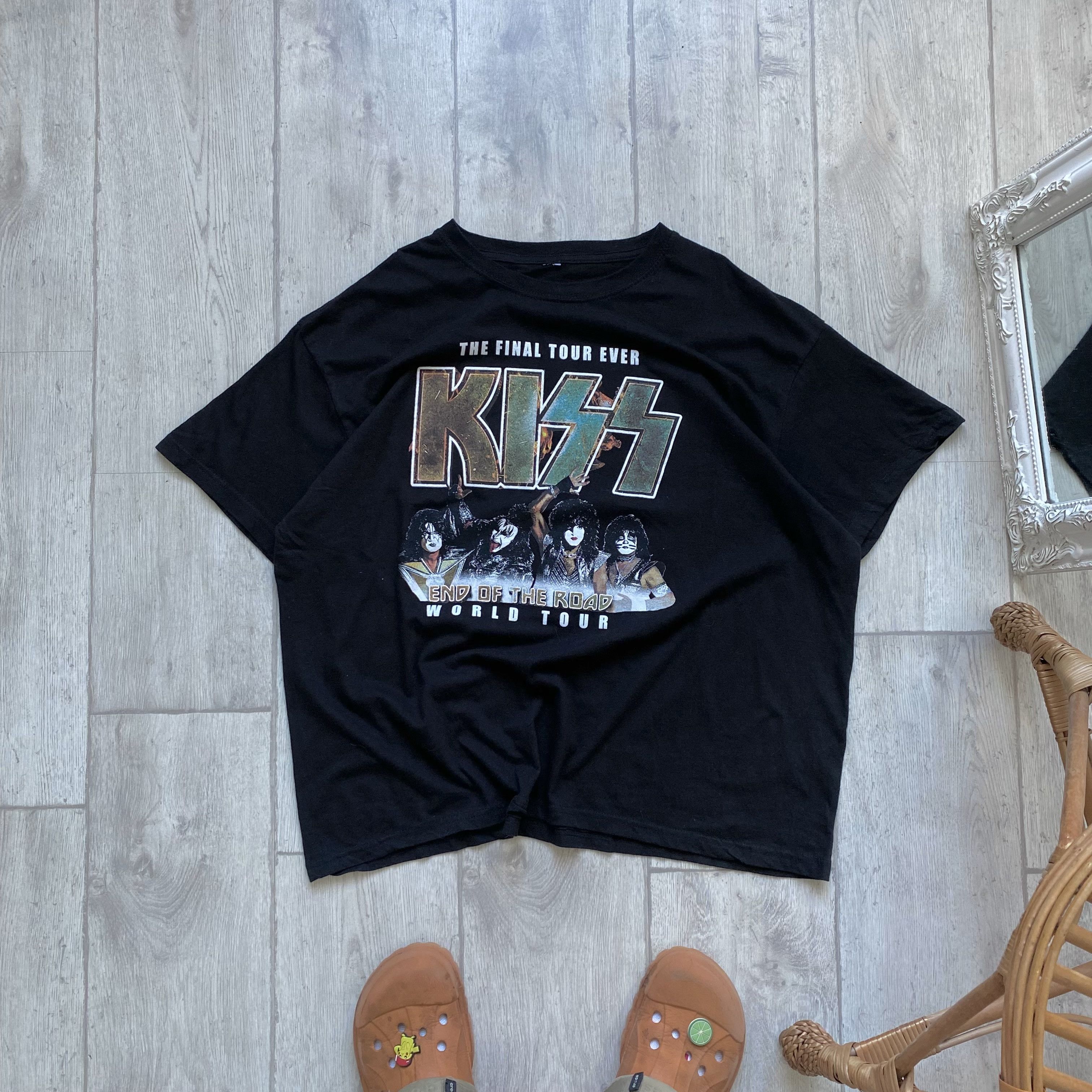 Band Tees 🎸 KISS world tour Rock Band Tee Boxy Vintage Size US M / EU 48-50 / 2 - 1 Thumbnail