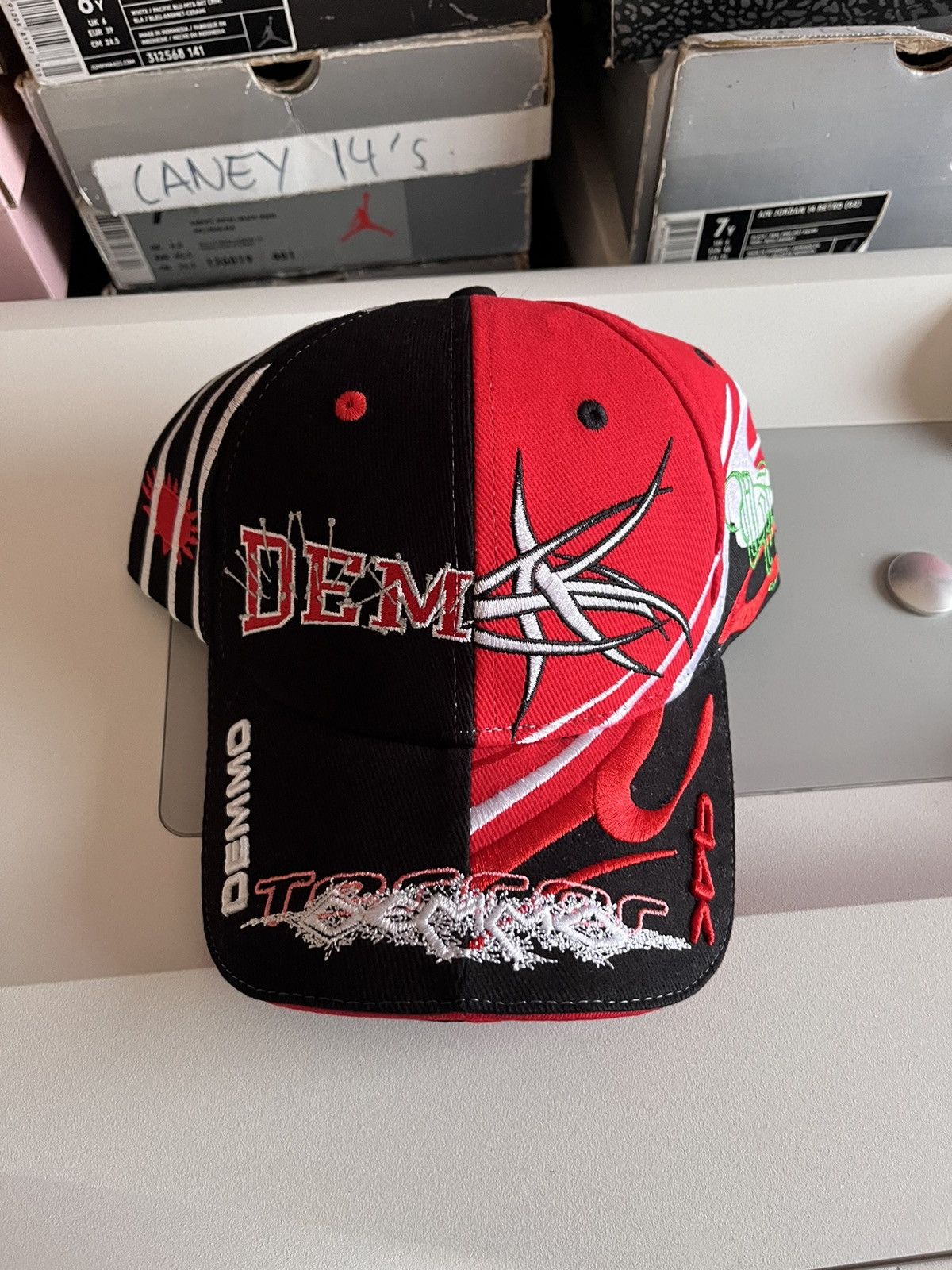 Demonia Cult × P4K DEMMOXP4K HAT Size ONE SIZE - 1 Thumbnail