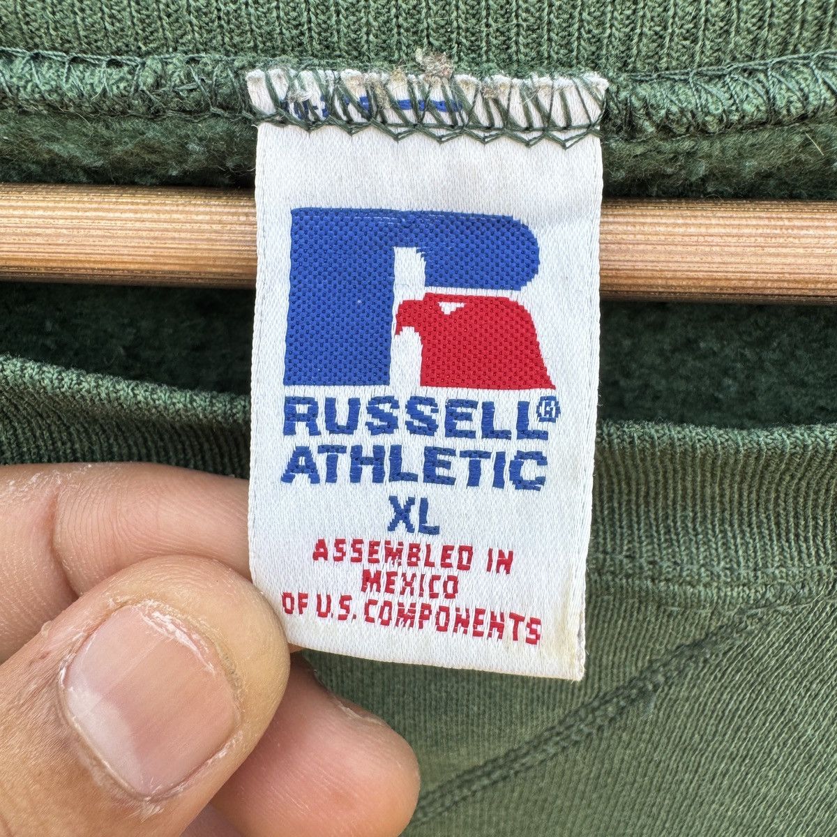 Russell Athletic Vintage Russell Athletic Crewneck Sweatshirt Size US XL / EU 56 / 4 - 8 Thumbnail