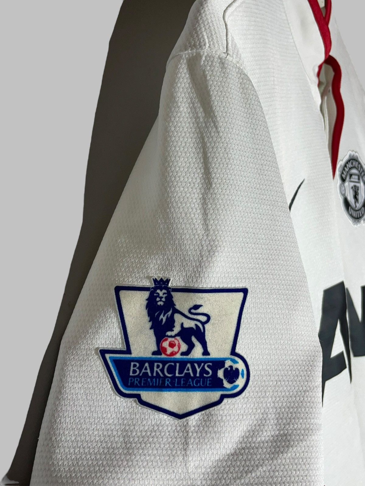 Nike #20 Robin Van Persie Manchester United Nike 2012/13 Jersey Size US M / EU 48-50 / 2 - 8 Thumbnail
