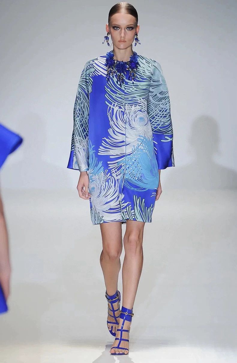 Gucci Gucci Blue silk printed backless dress Size S / US 4 / IT 40 - 8 Thumbnail
