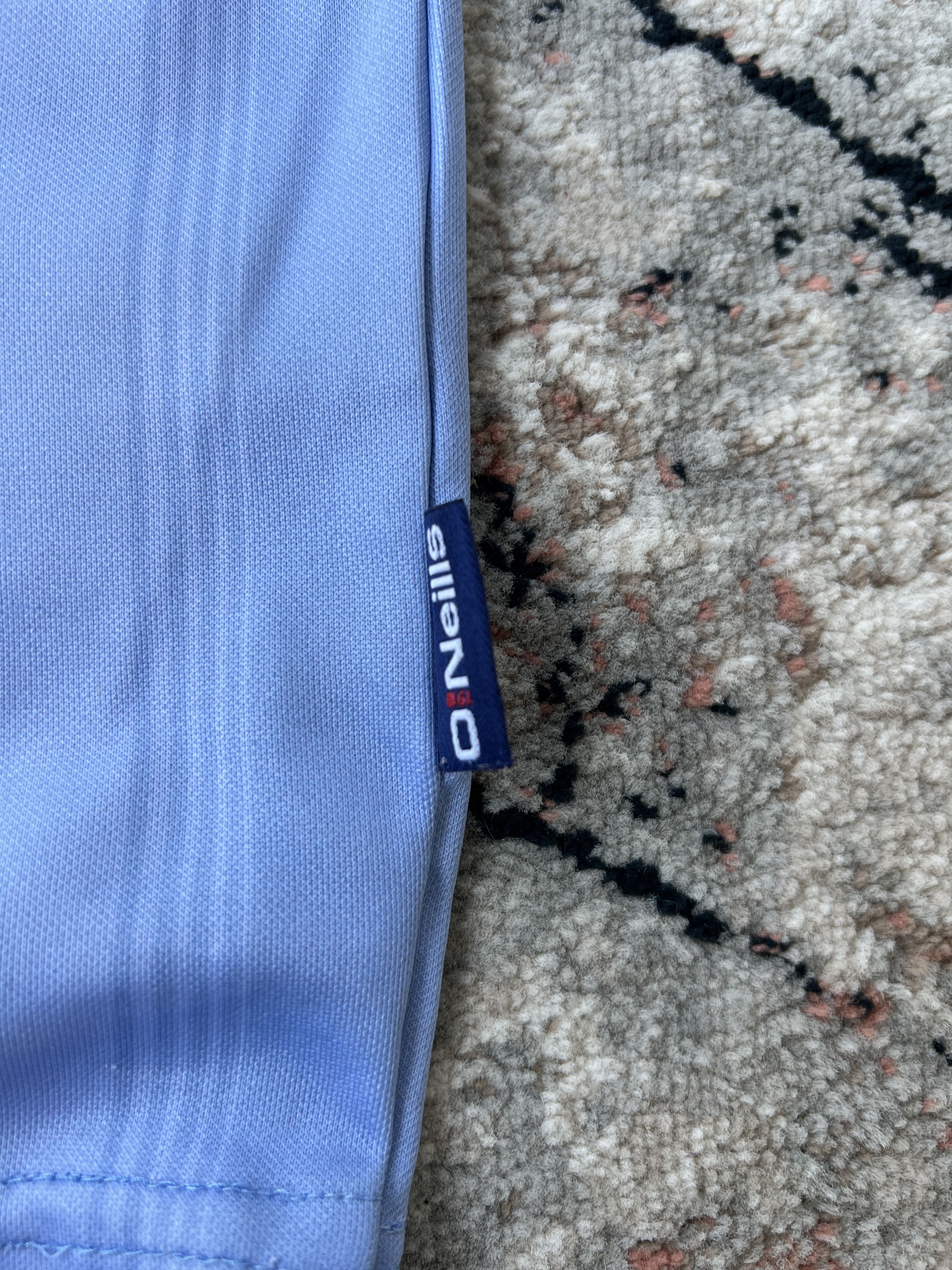 O'Neill GAA ATH Cliath Dublin Vodafone Jersey Size US L / EU 52-54 / 3 - 6 Thumbnail