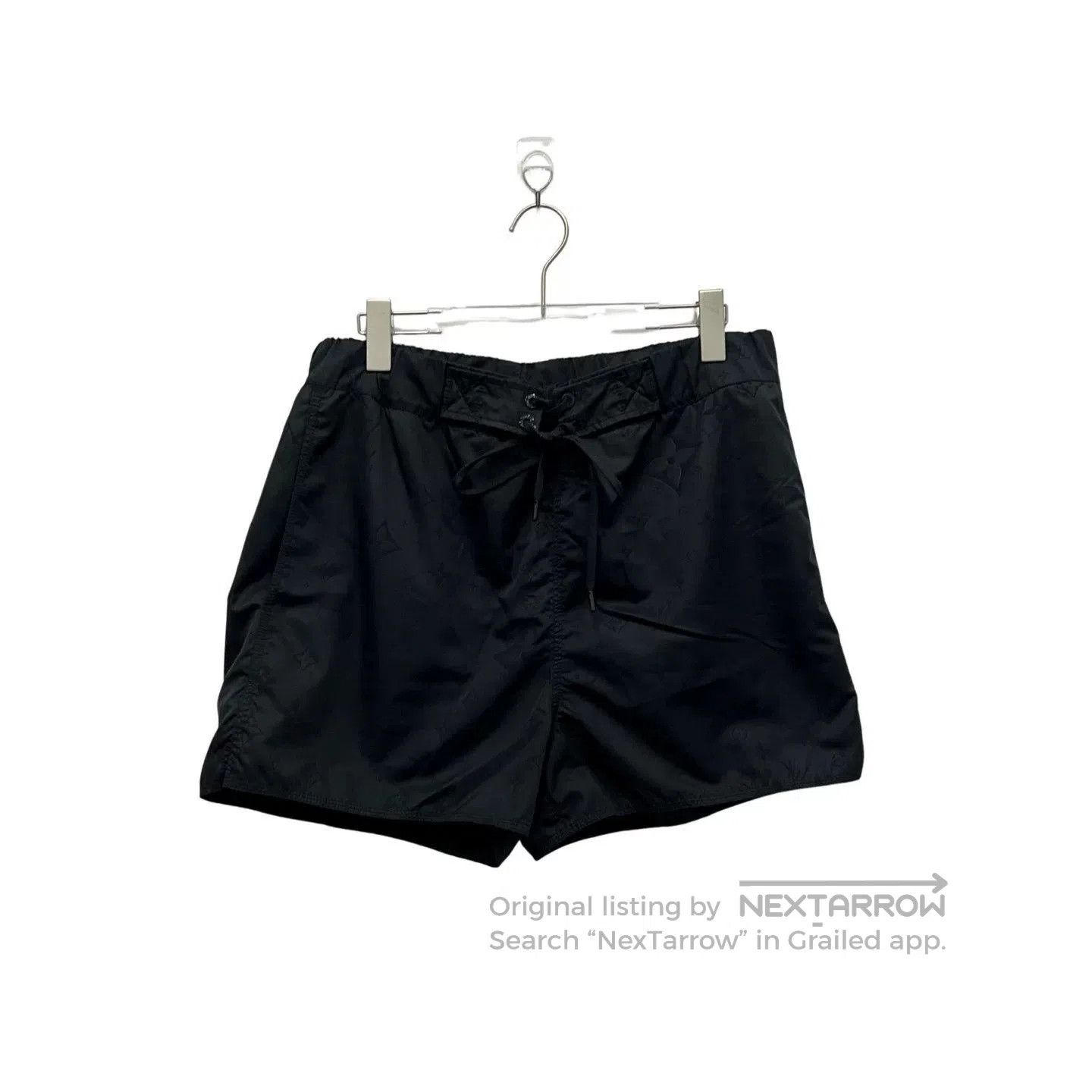 Louis Vuitton Louis Vuitton LV Black Patterned Shorts. Size US 28 / EU 44 - 1 Thumbnail